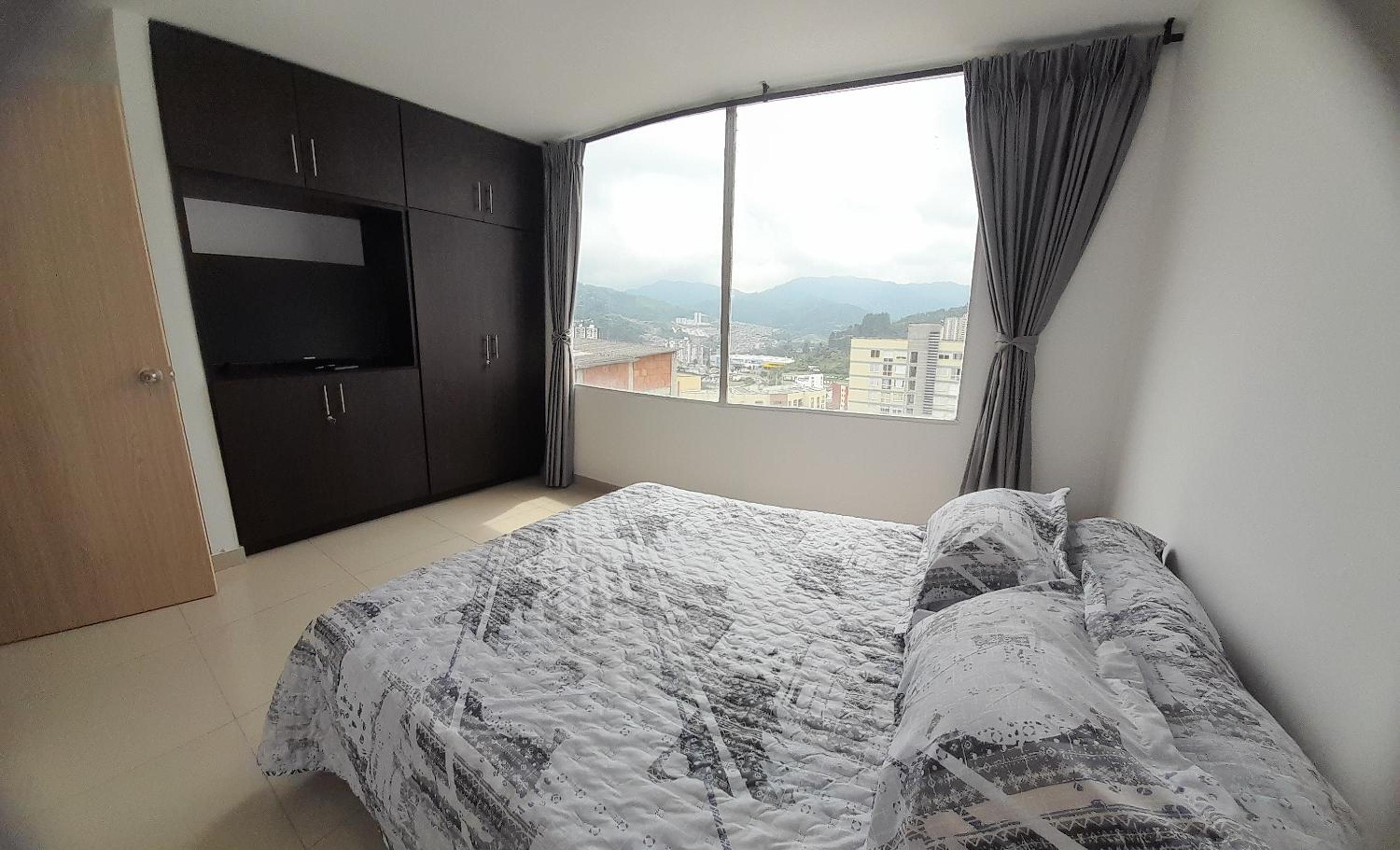 Apartment photo 1