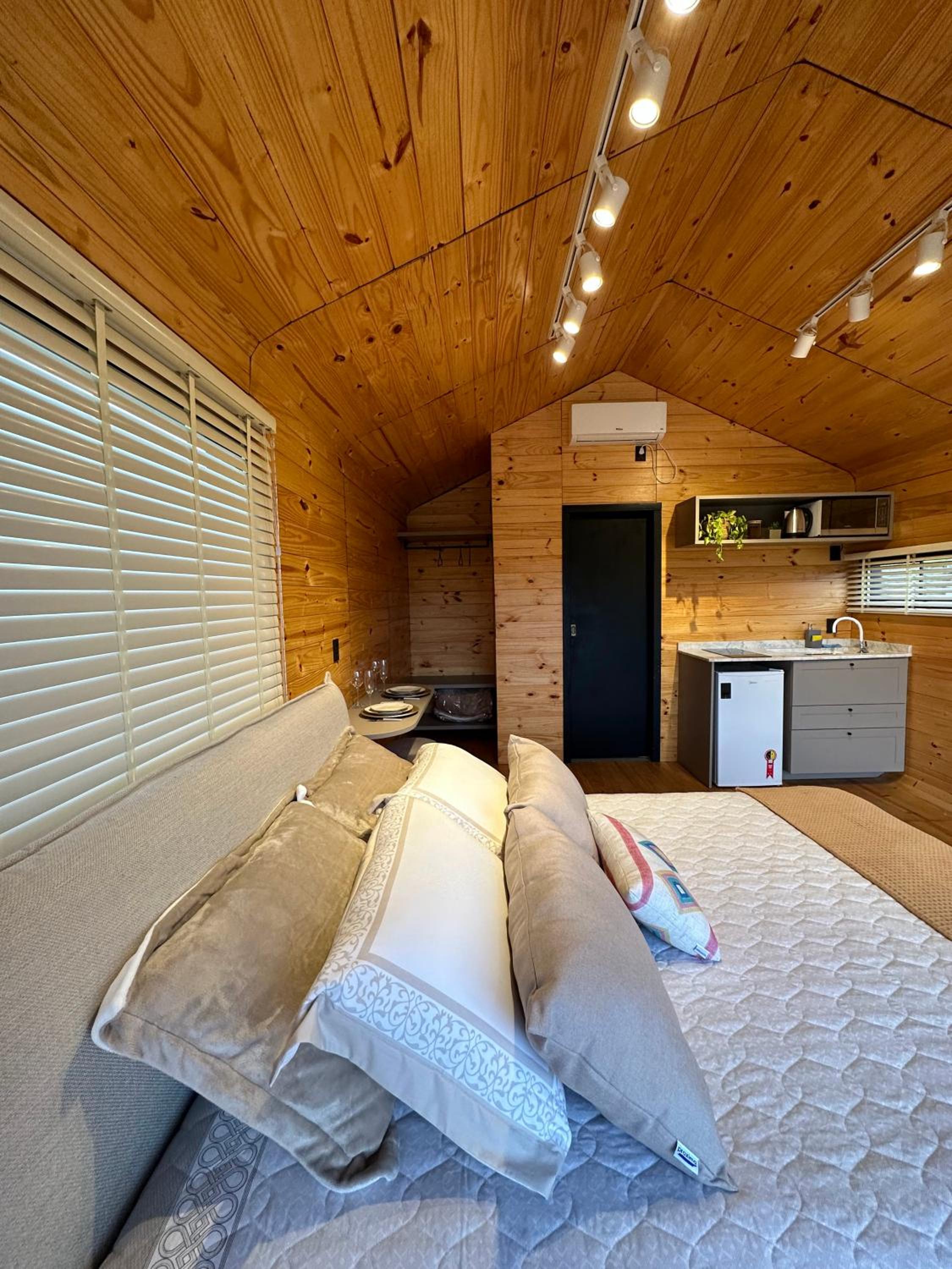 Large Double Room photo 2