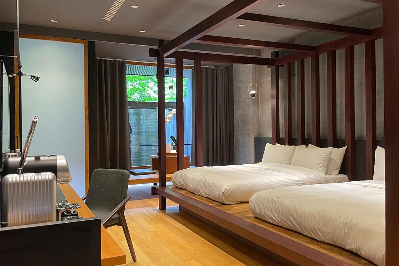 Papawaqa  Sun View Suite