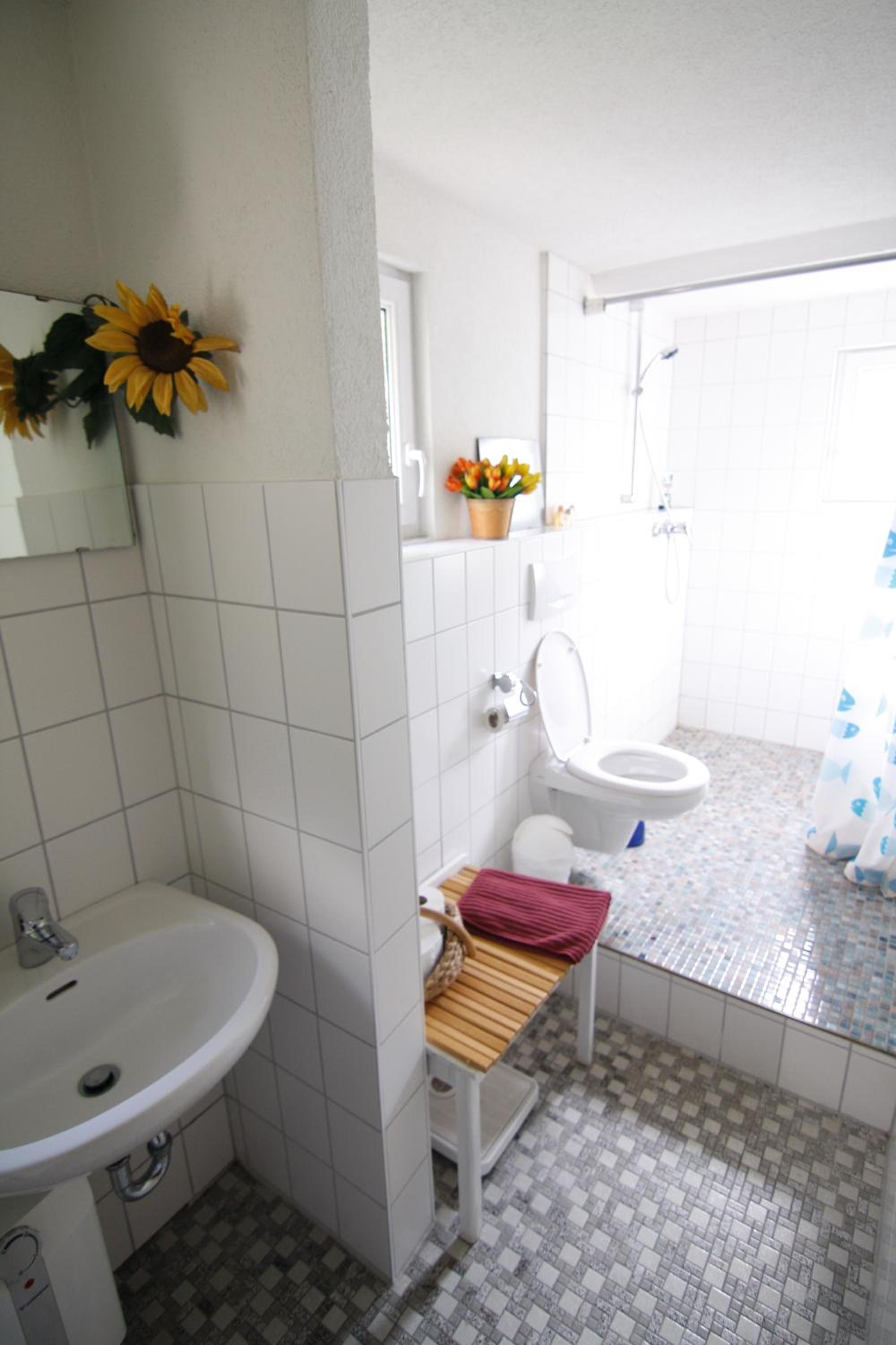 Double Room with Shared Bathroom photo 2