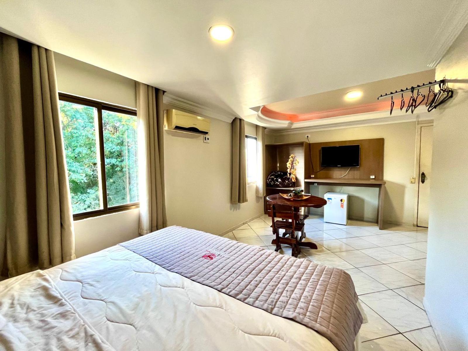 Standard Double Room - Photo 2