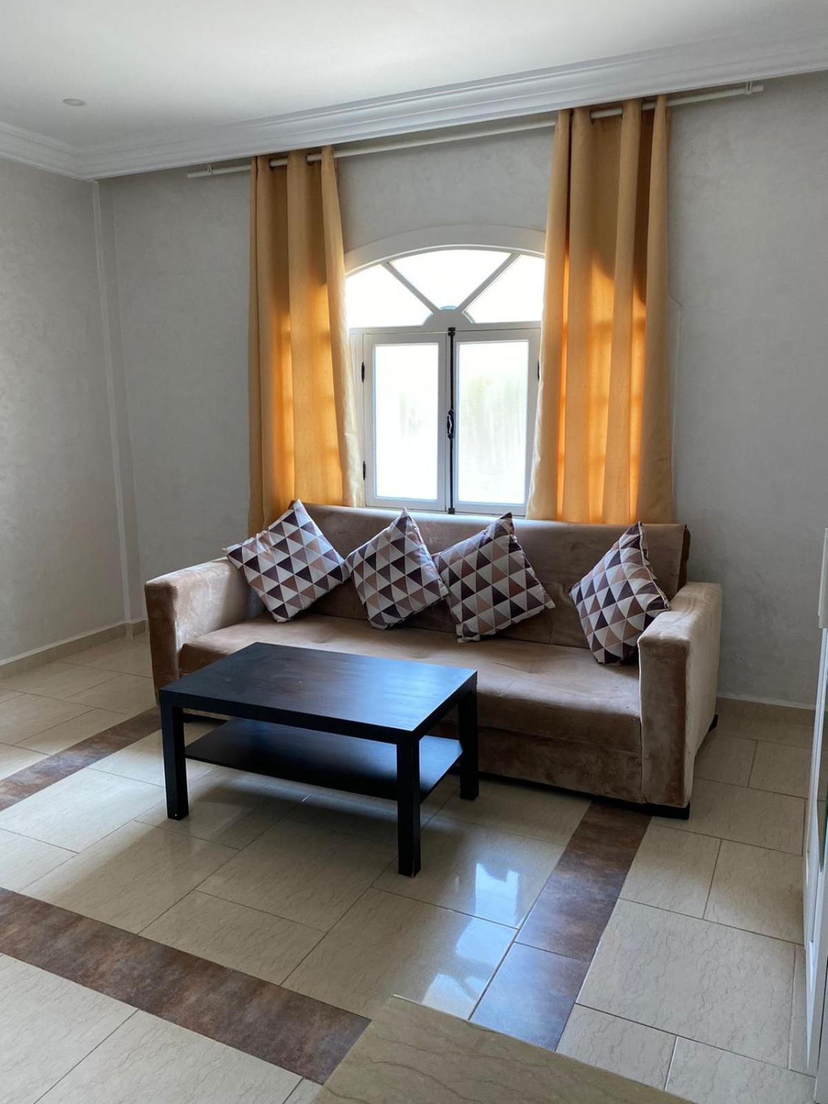 Standard Suite - Photo 6