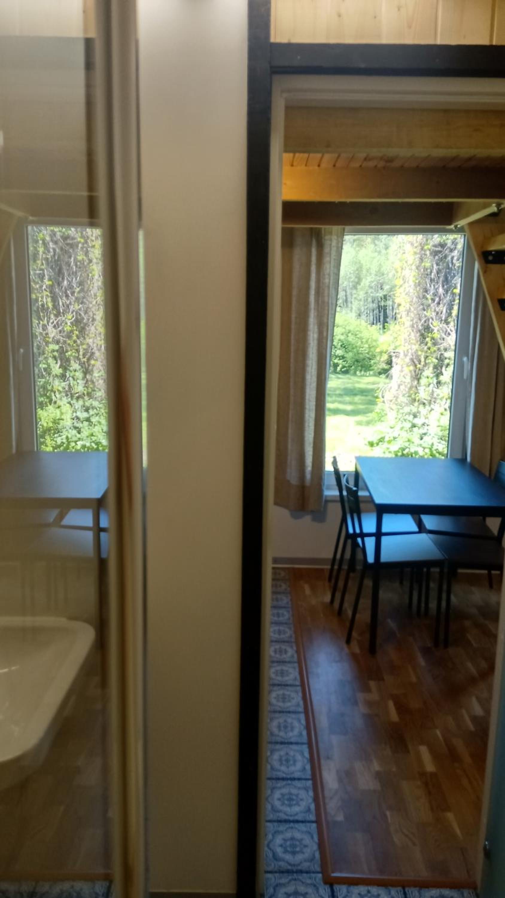 One-Bedroom House - Photo 21
