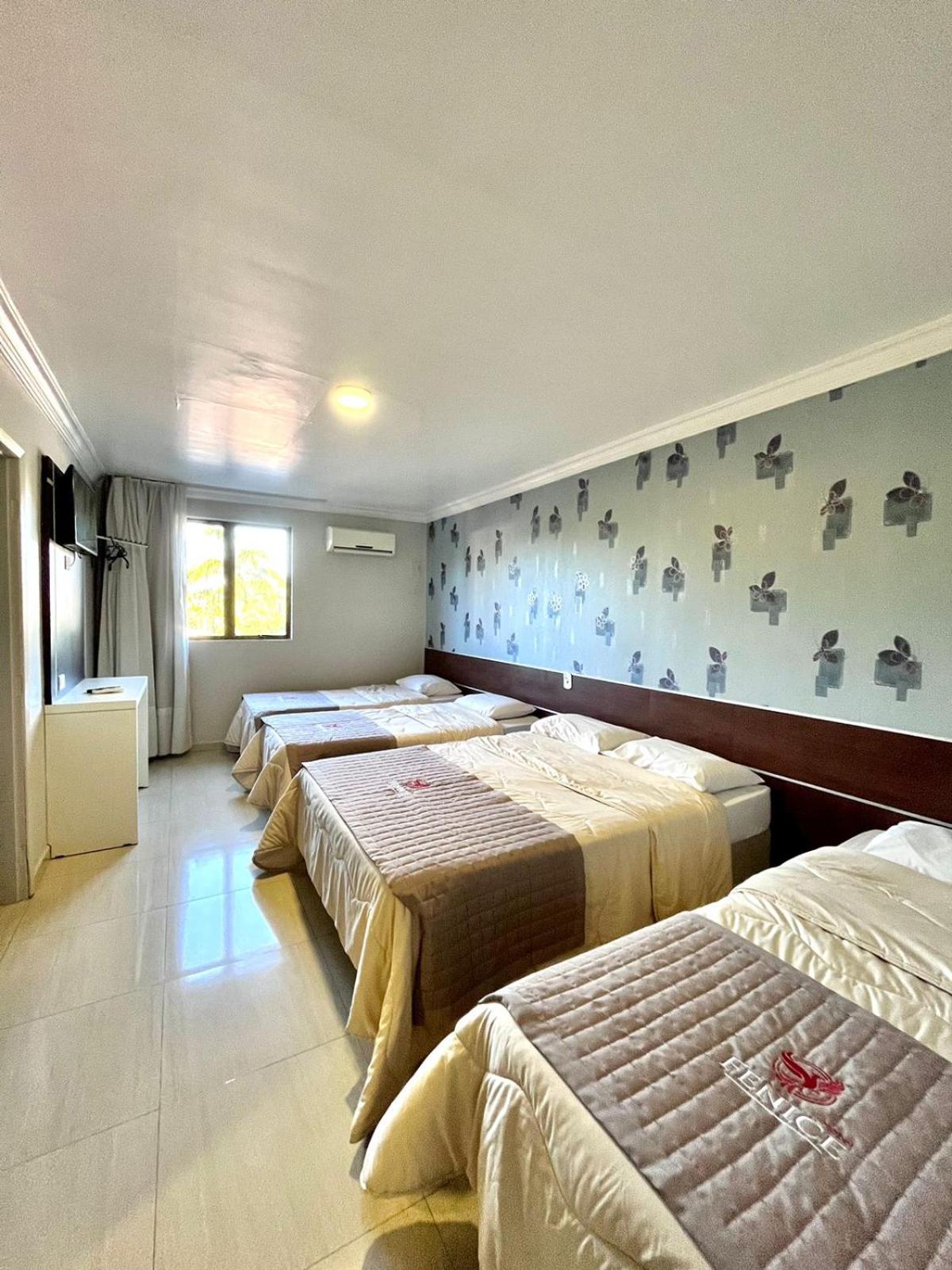 Quadruple Room - Photo 2