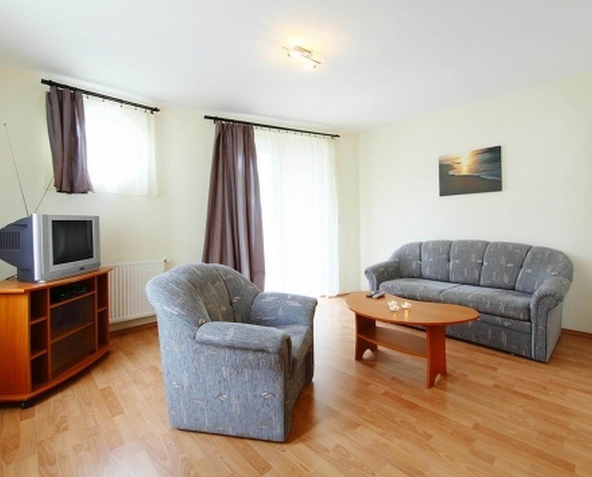 Apartment (4 Adults) photo 3