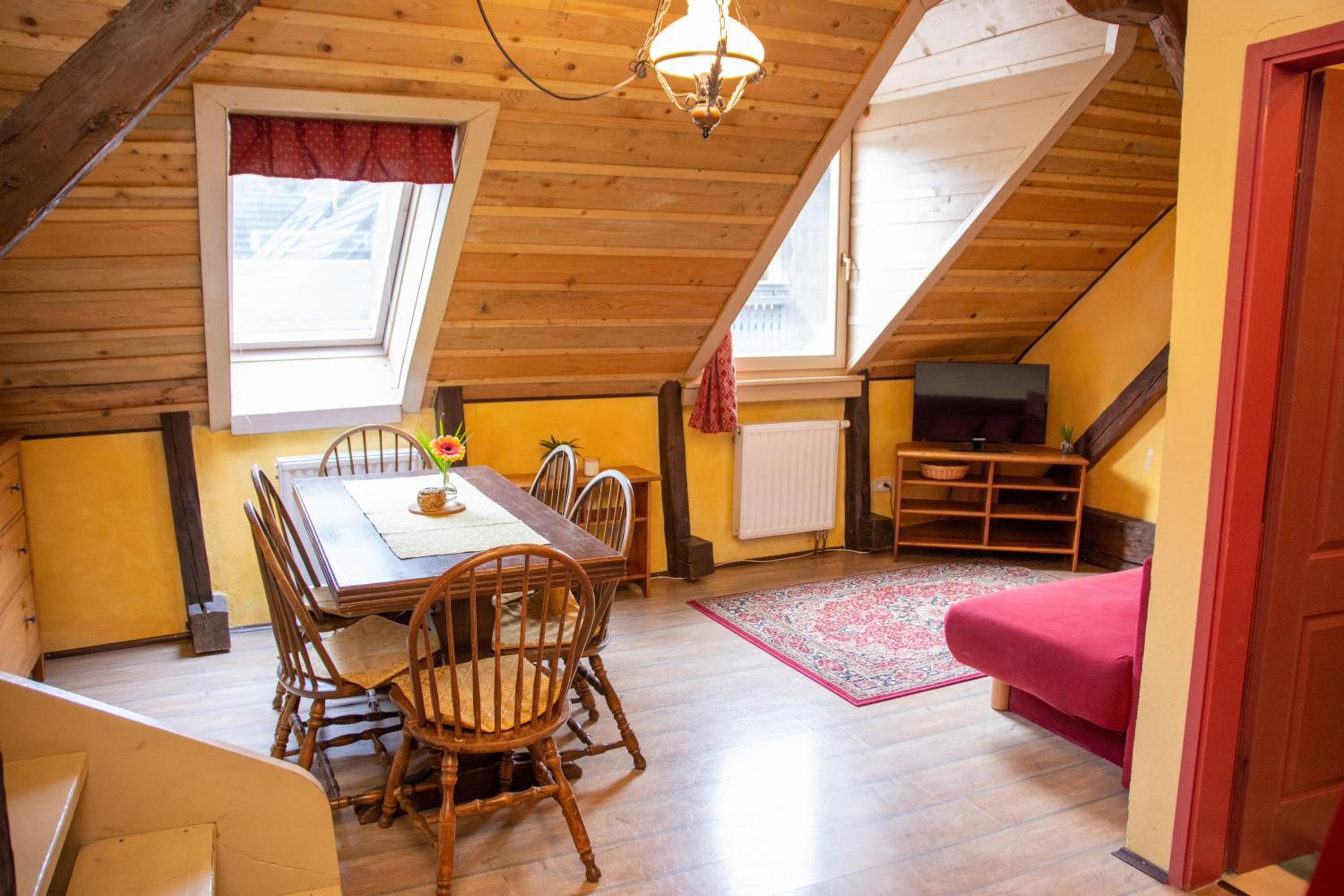 One-Bedroom Apartment (4 Adults) - Photo 11