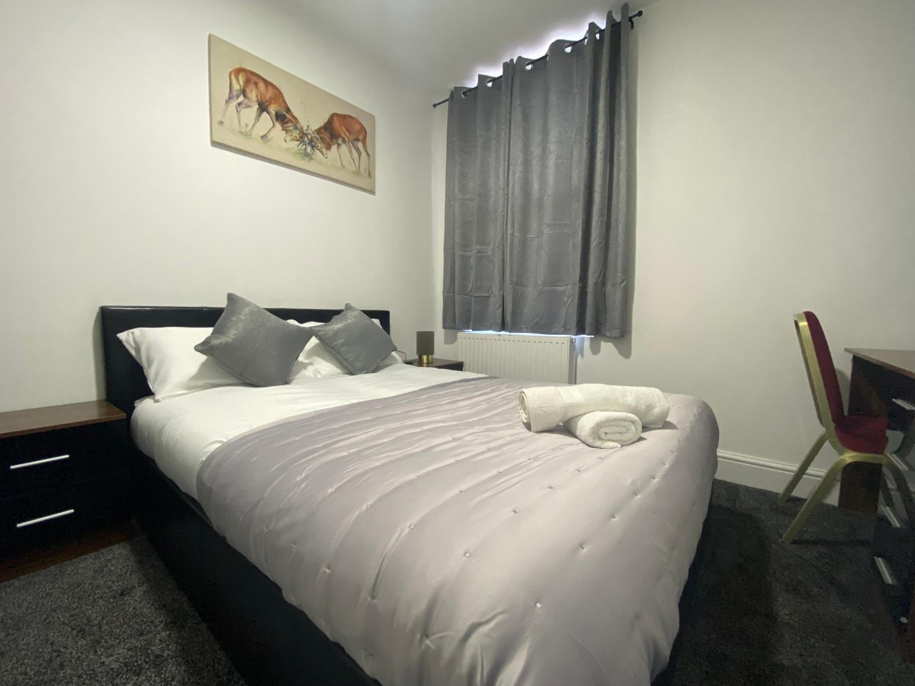 Double Room with Private External Bathroom photo 1