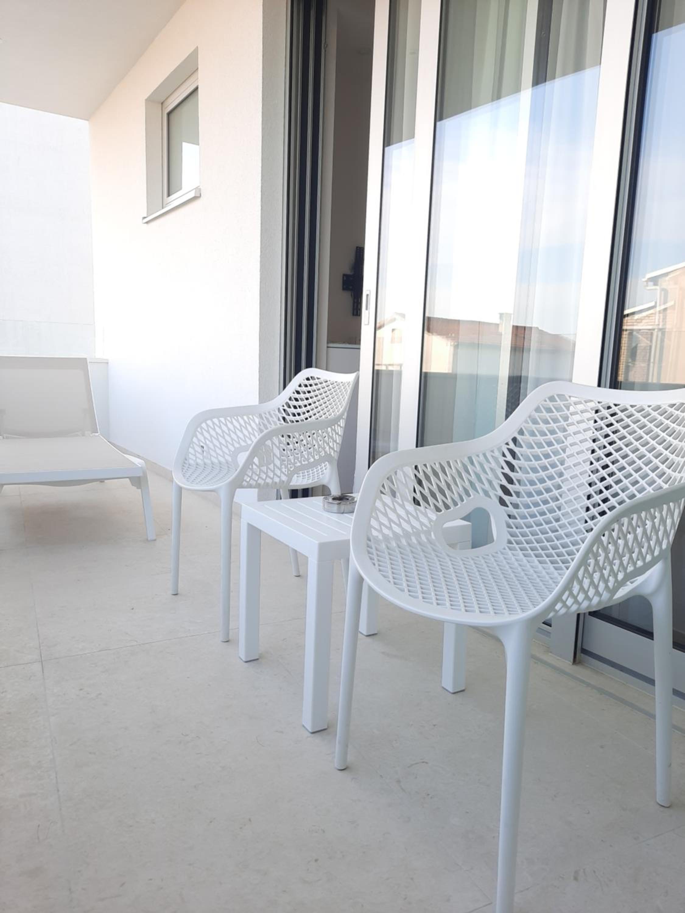 Superior Suite with Sea View - Photo 6