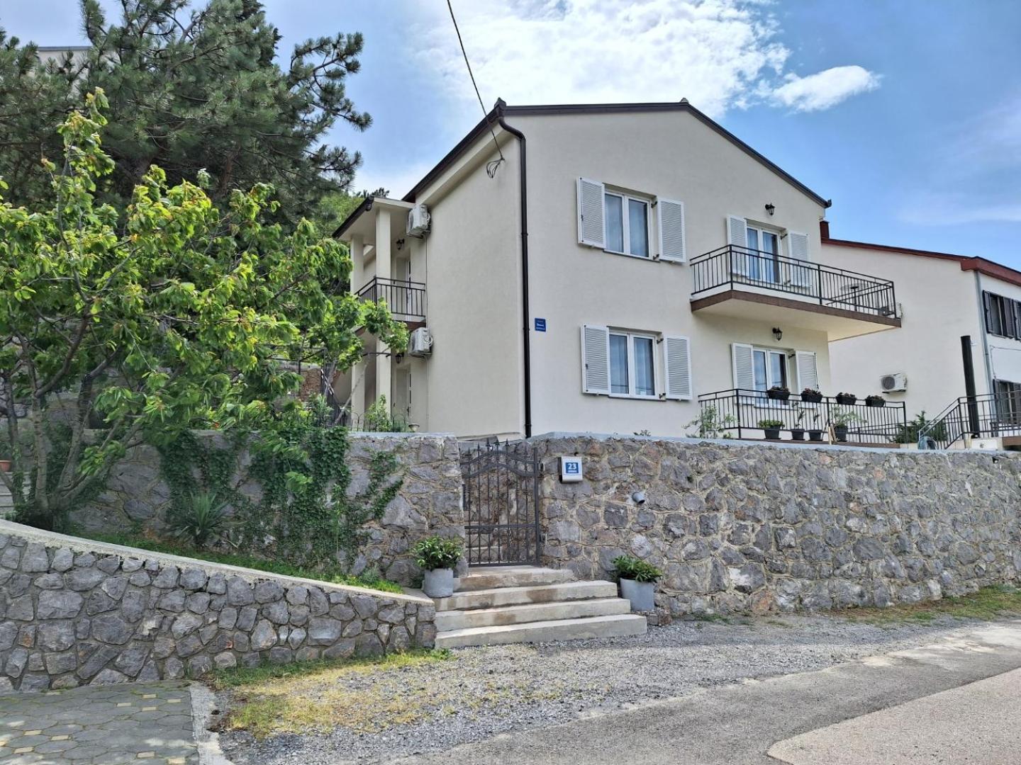 Apartment with Sea View photo 2