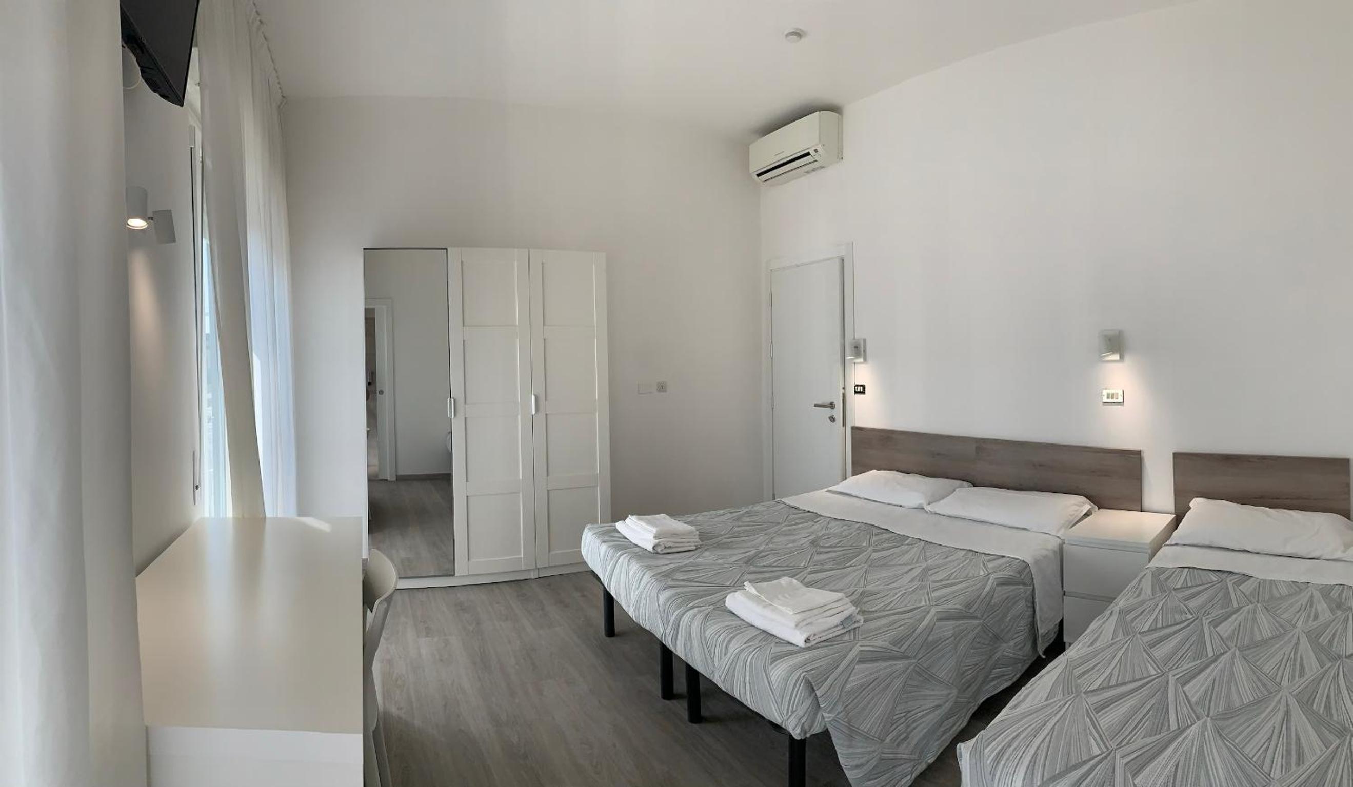 Superior Triple Room - Photo 14