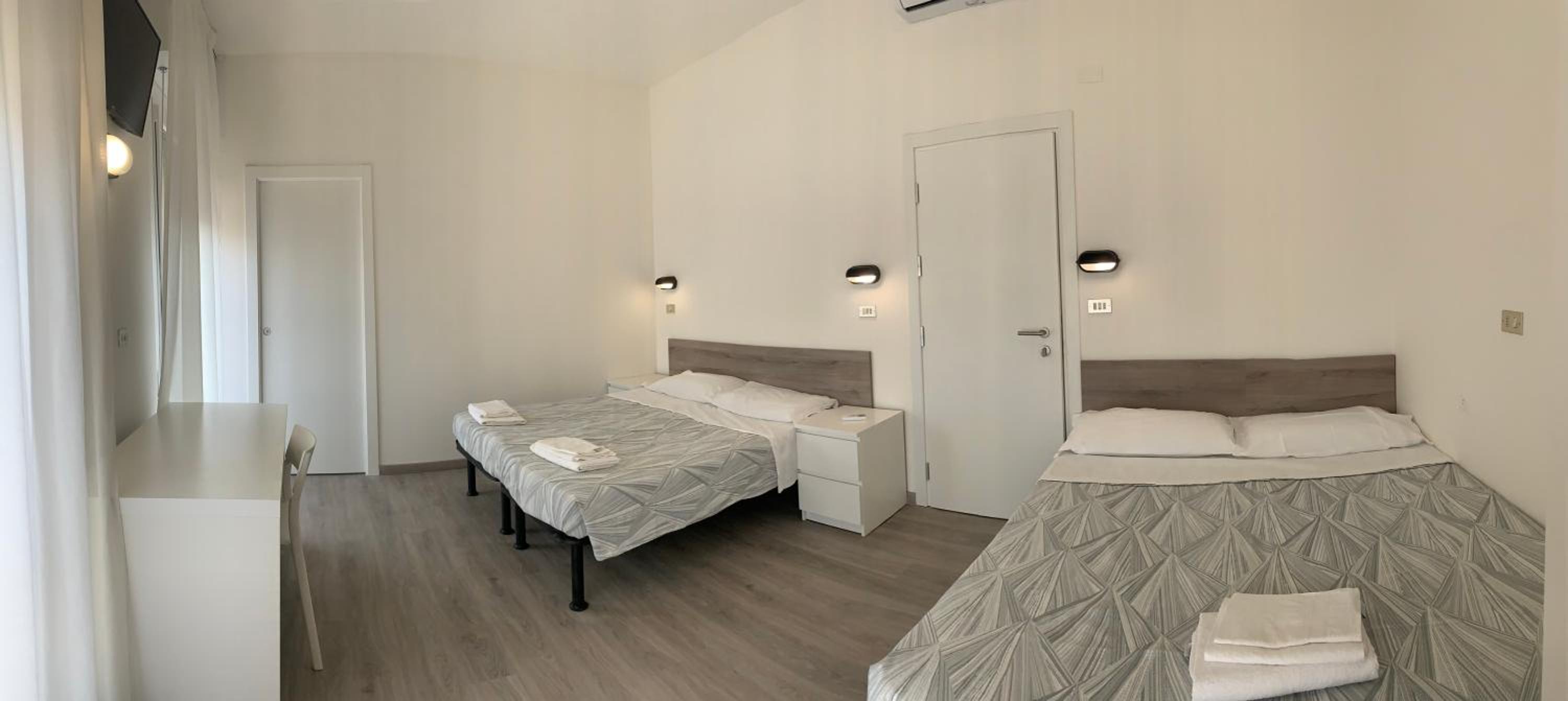 Superior Quadruple Room - Photo 41