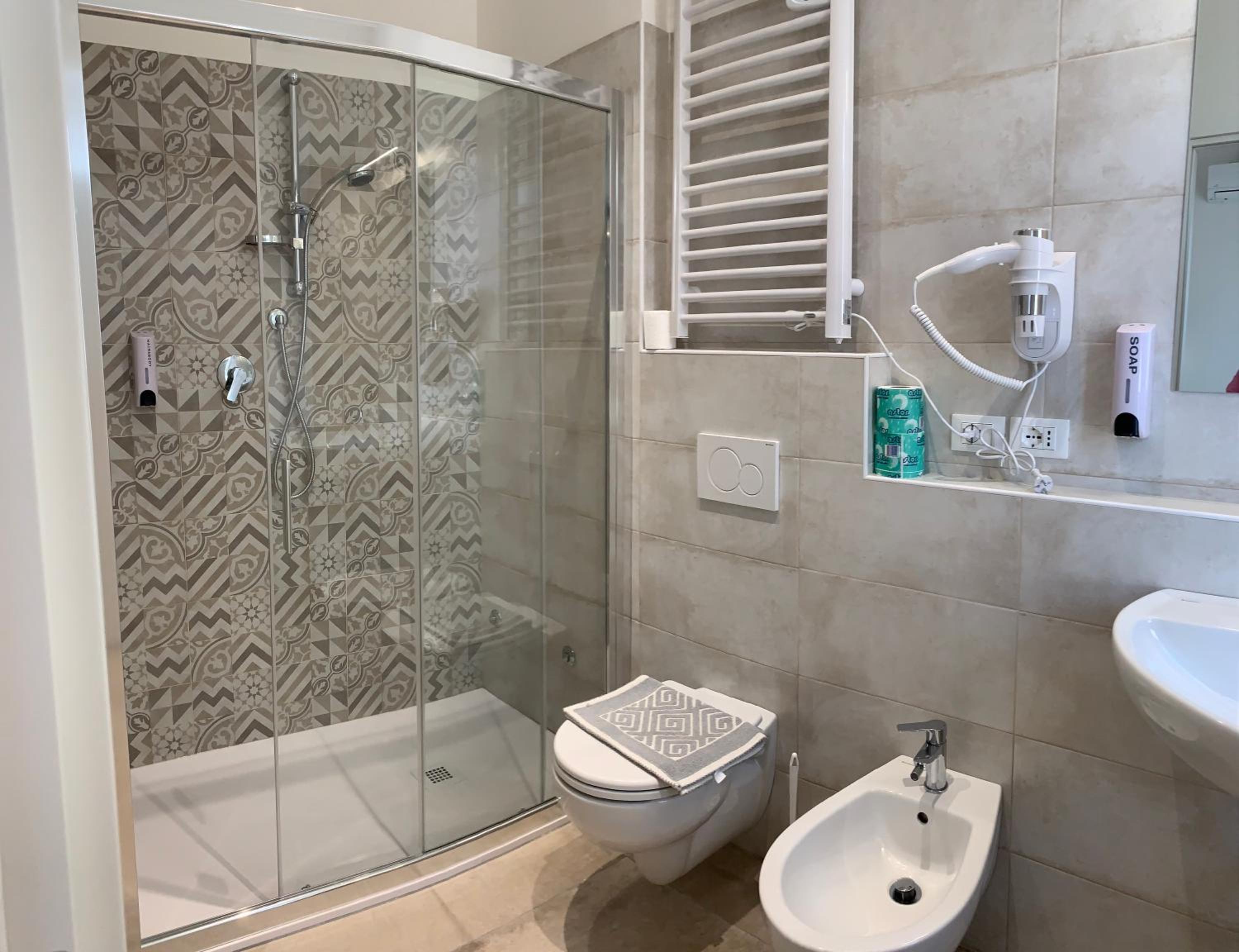 Superior Triple Room - Photo 27