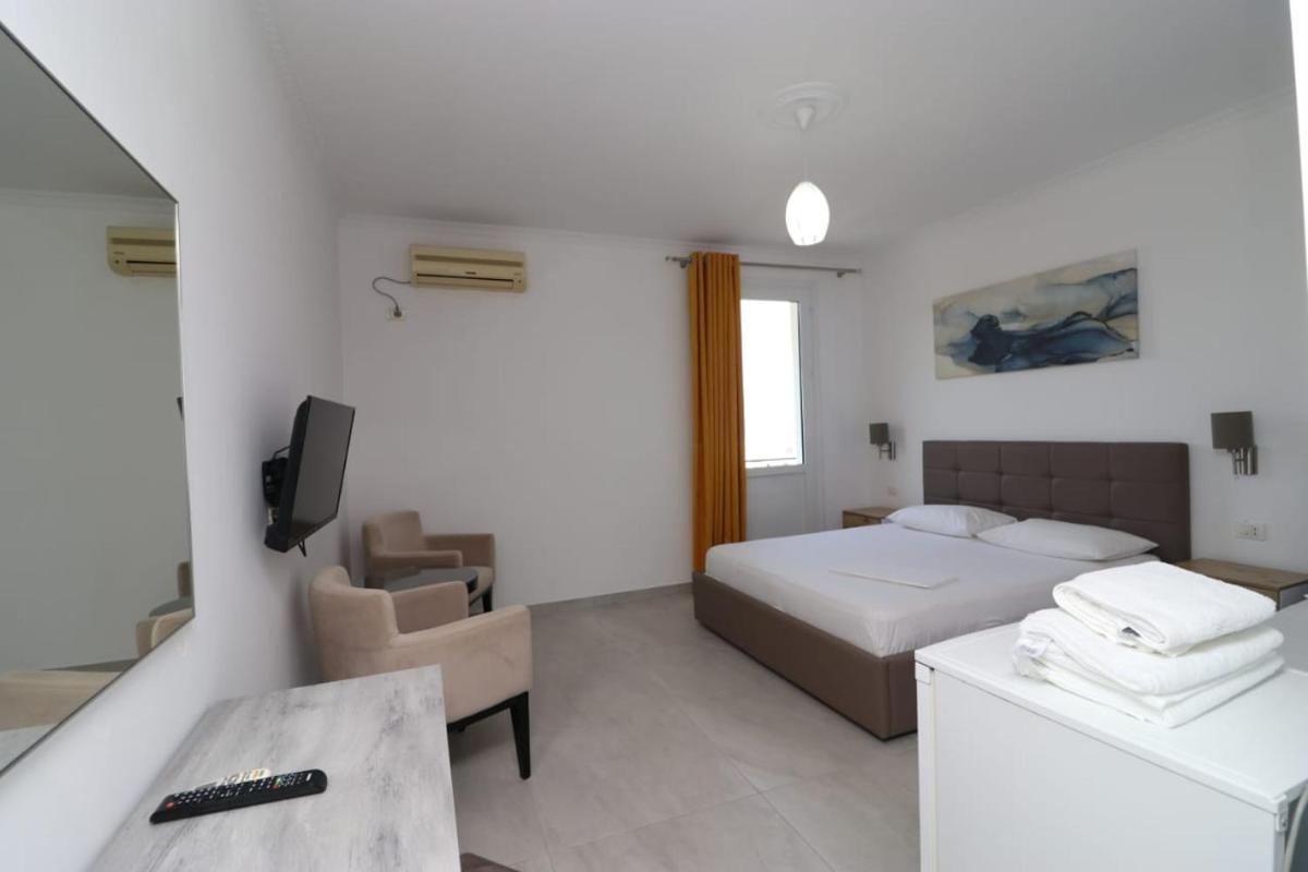 Comfort Triple Room