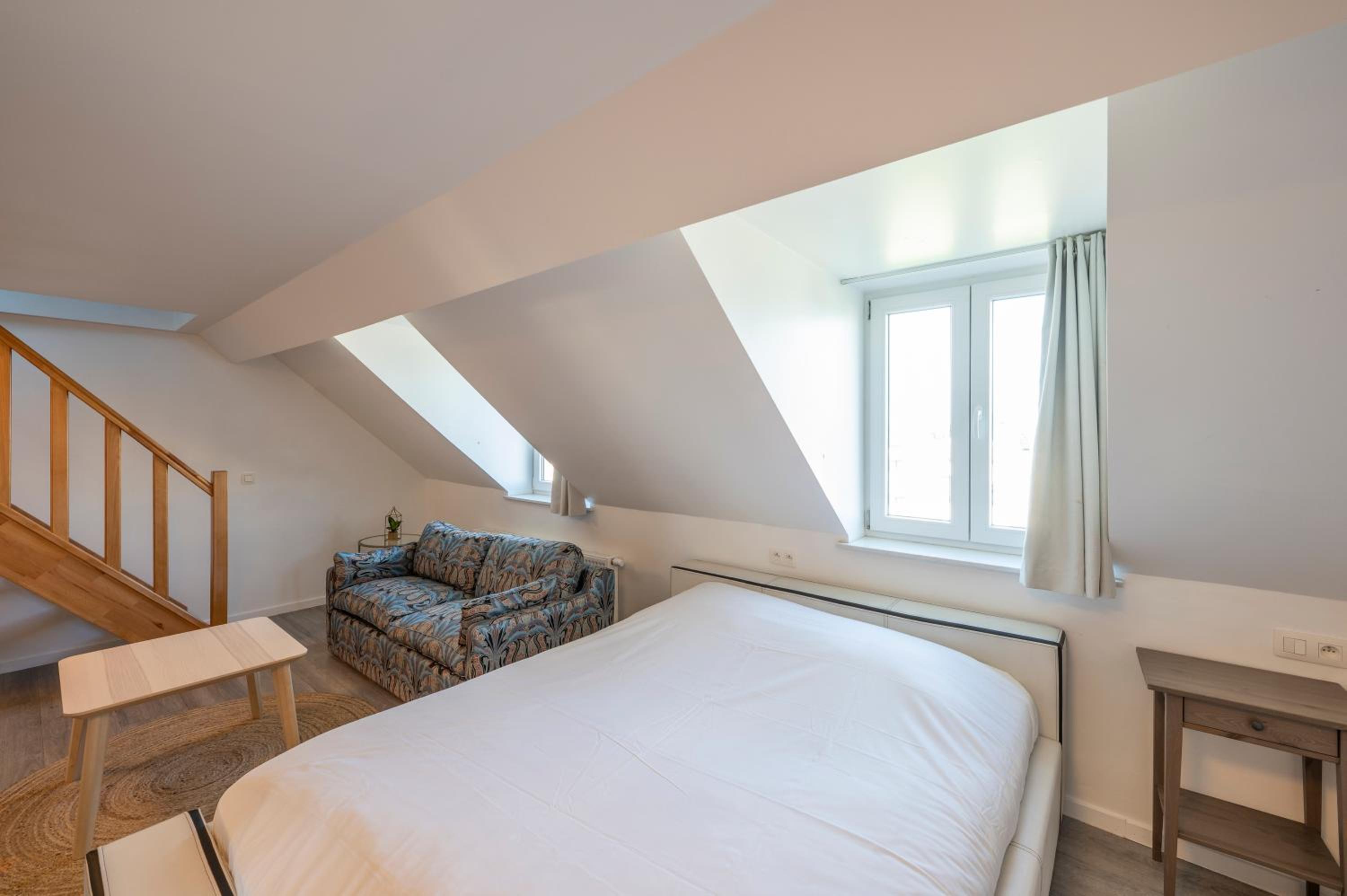 One-Bedroom Apartment - Photo 18