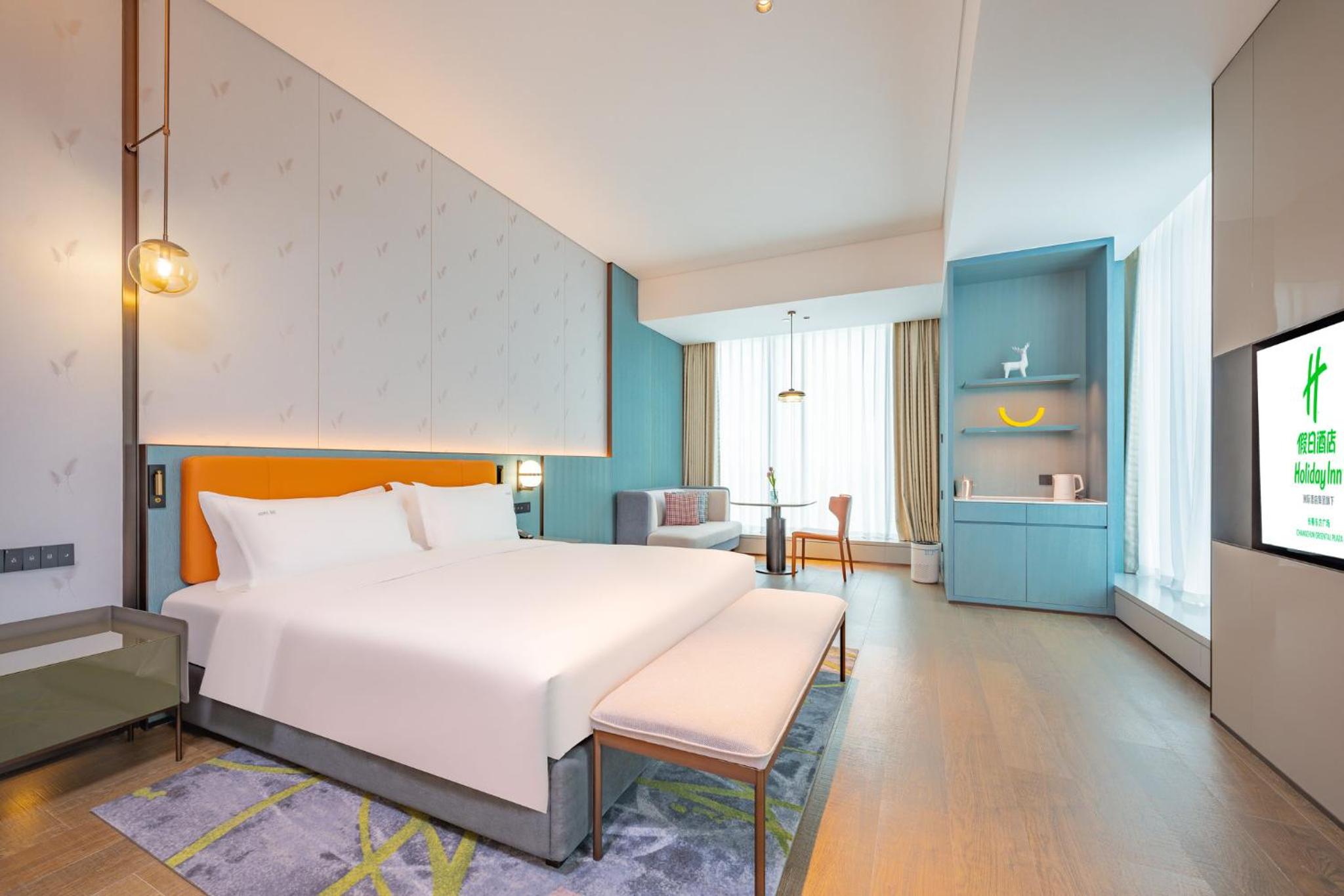 Premium King Room photo 3
