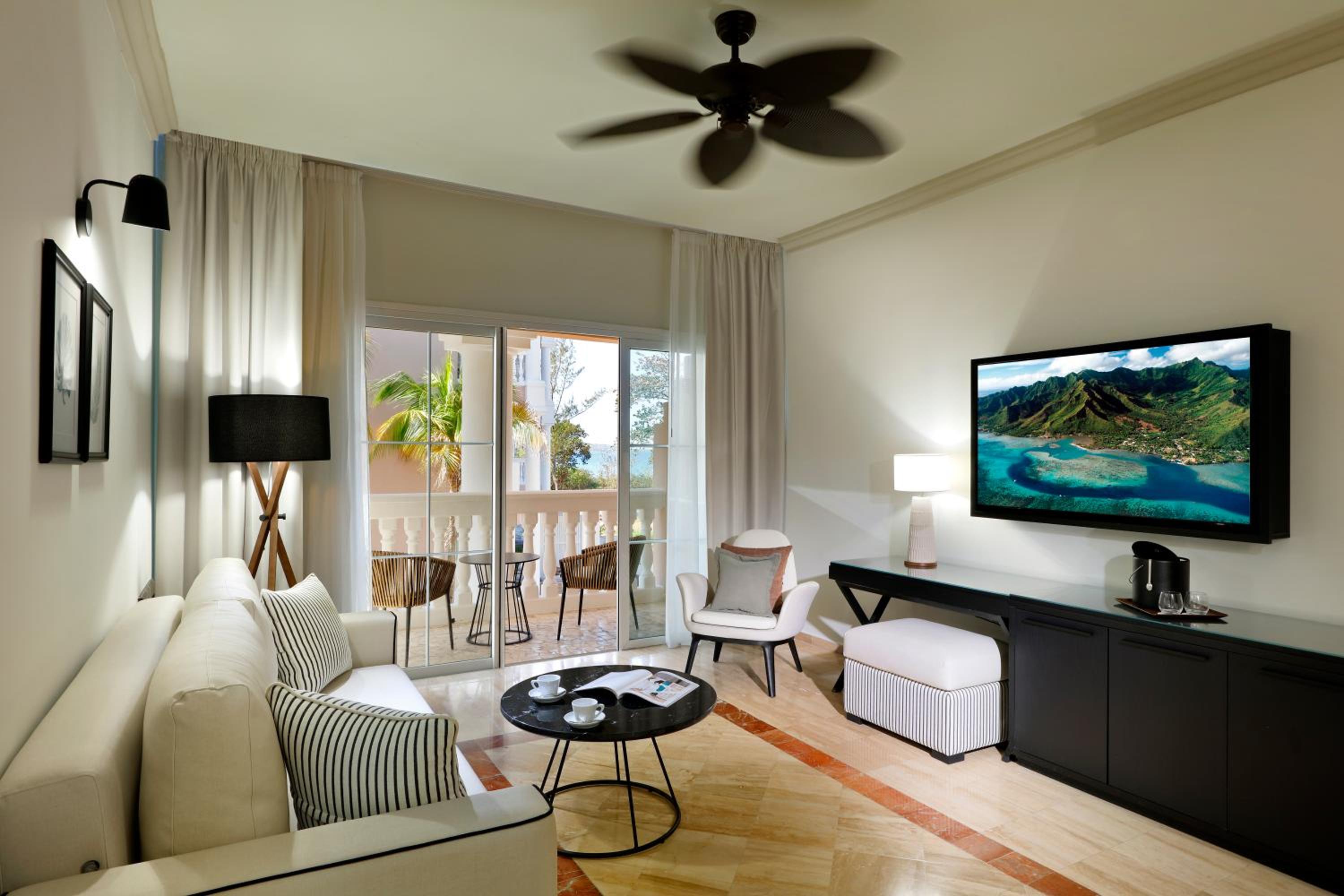 Suite, Garden View