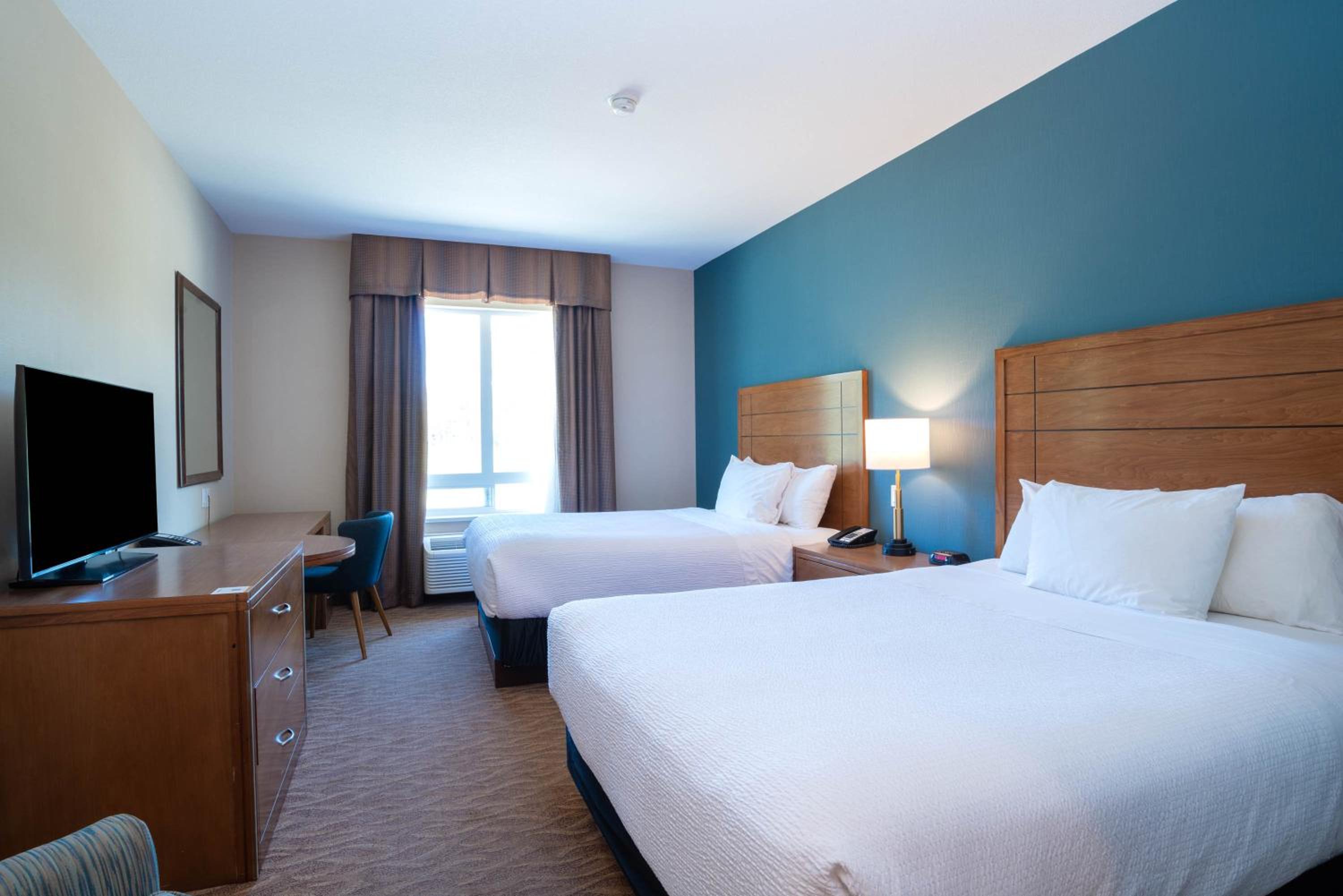 Standard Room, 2 Queen Beds - Photo 1