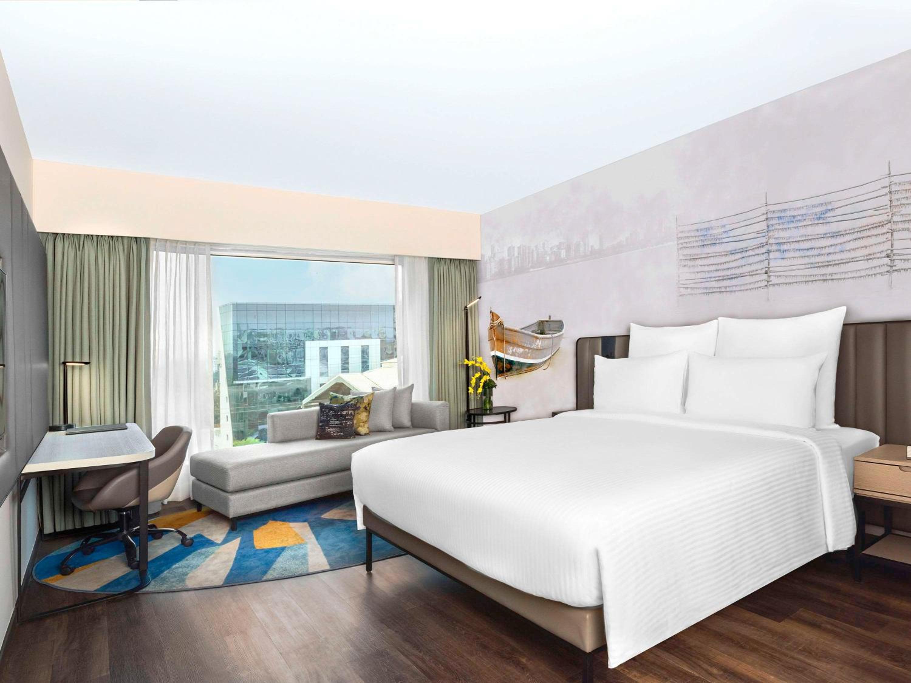 Superior King Room with 1+1 Happy Hours from 5pm to 7 pm on select beverages , 20% Discount on Spa on select packages, Laundry, and Food & Soft Beverages