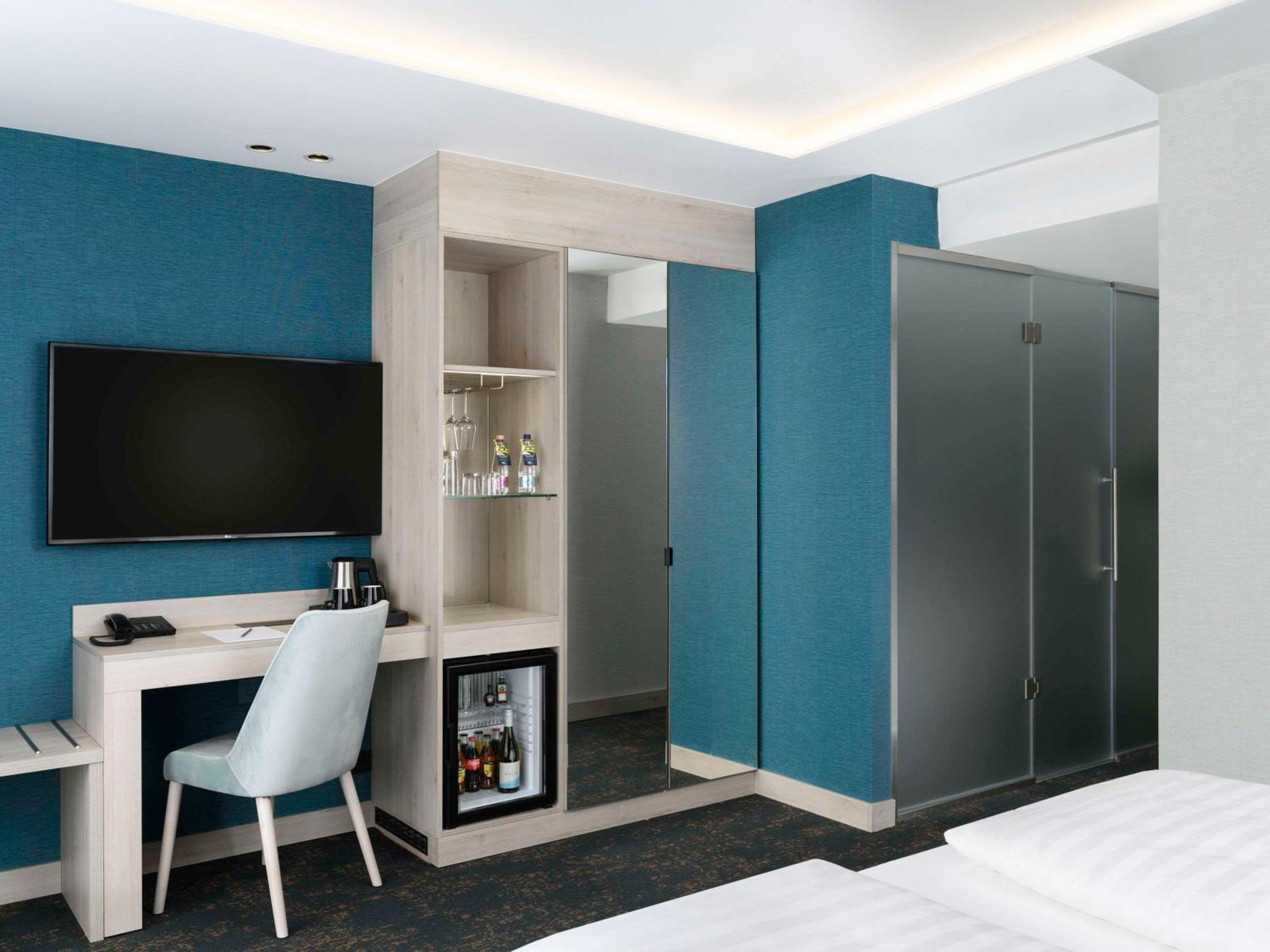 Standard Double Room - Photo 10