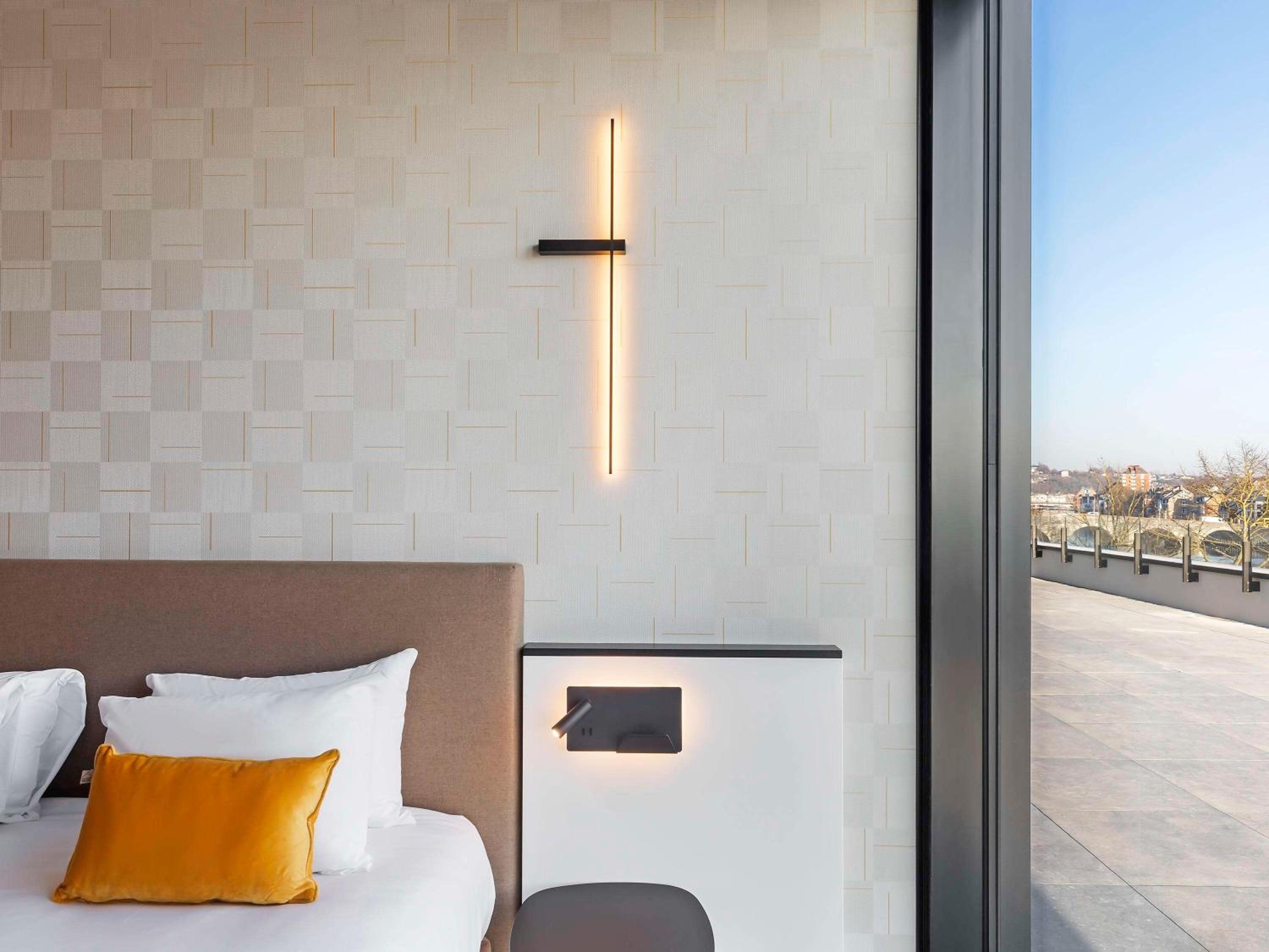 Privilege King Room with River View - Terrace Access - Photo 5
