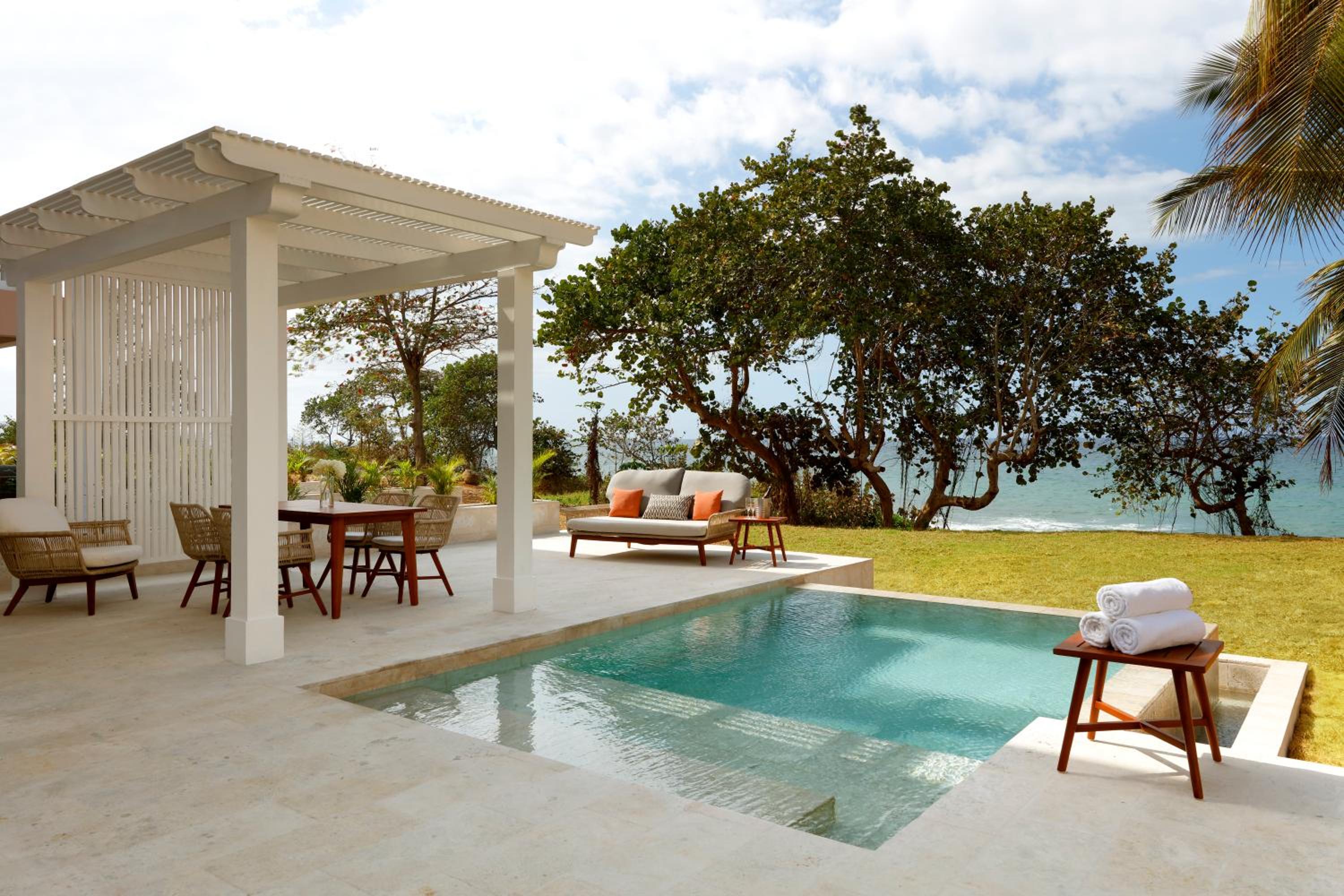Superior Suite Private Pool Oceanfront View