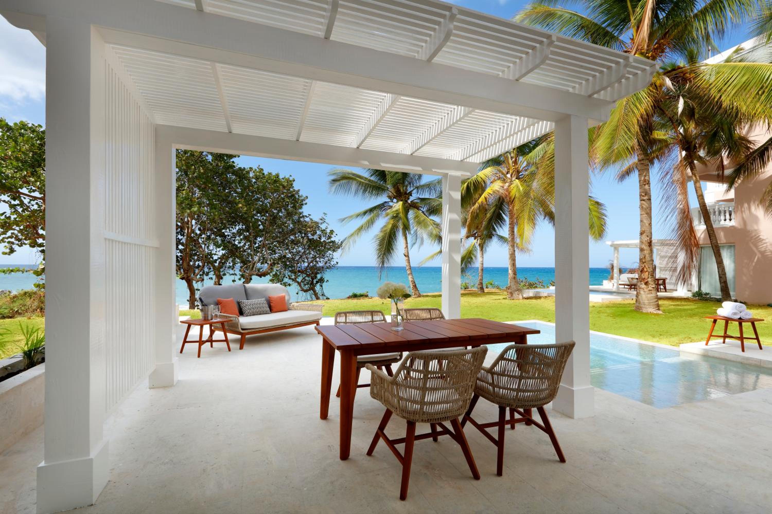 Superior Suite Private Pool Oceanfront View