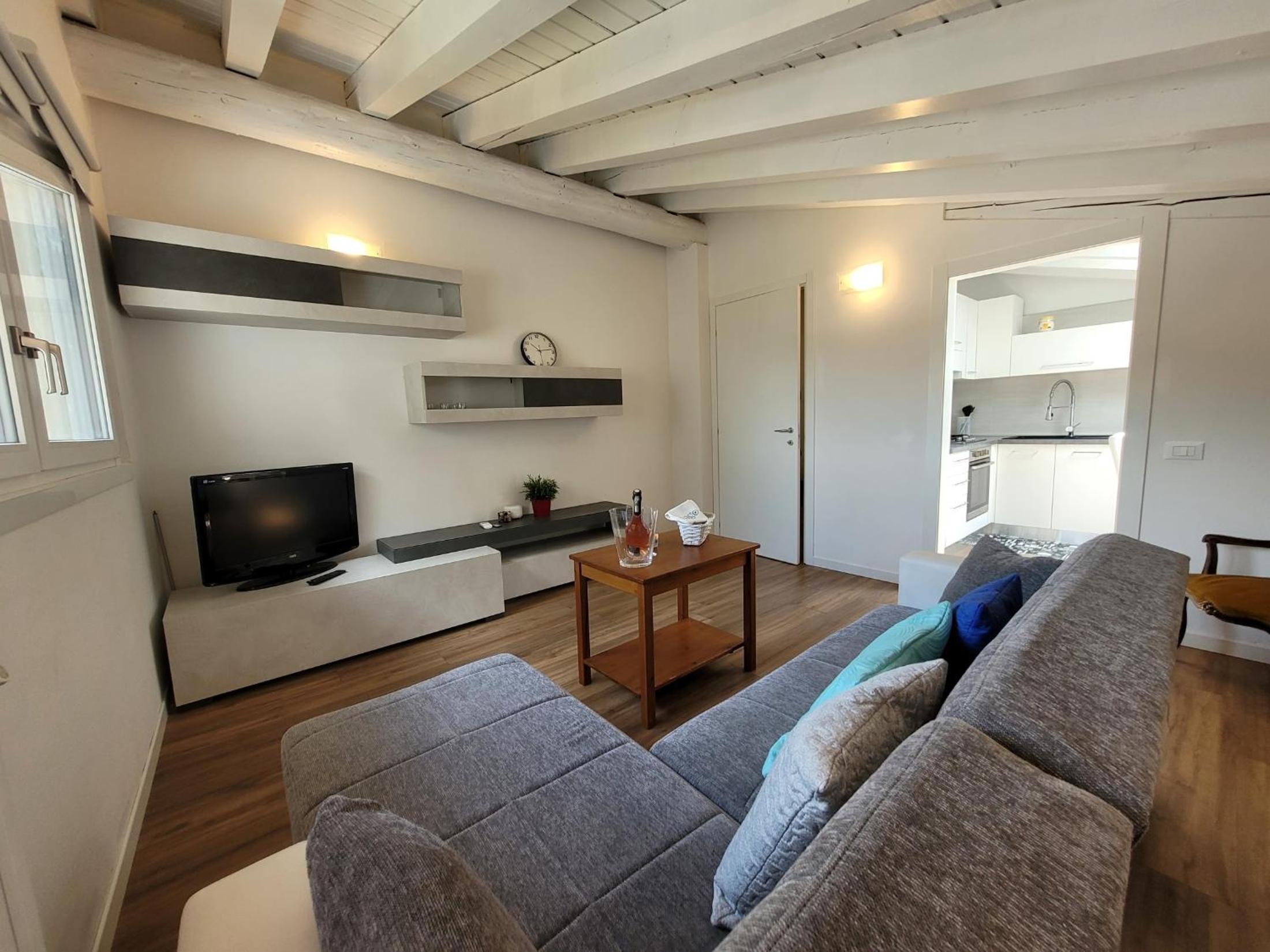 Two-Bedroom Apartment photo 3