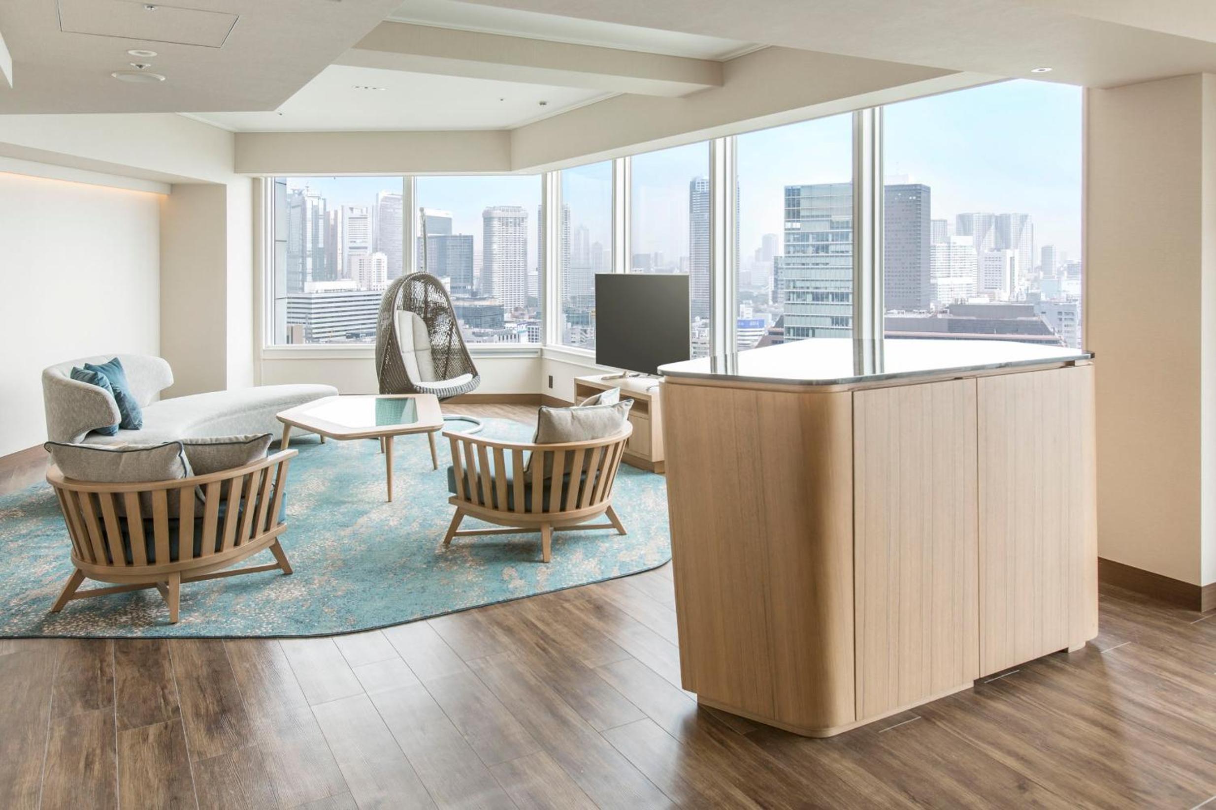 Princess Suite Room – Non-Smoking photo