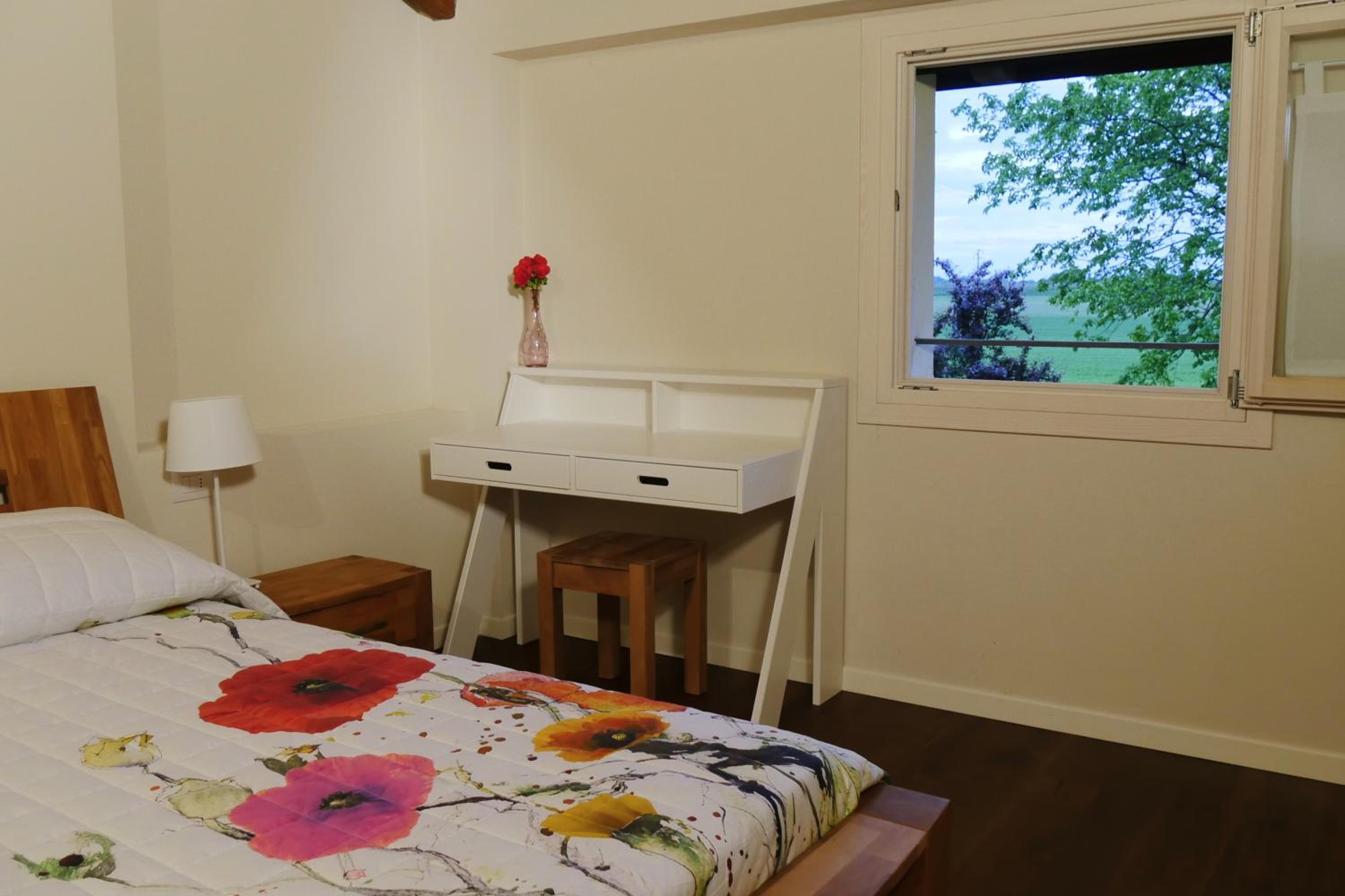Deluxe Double Room with Bath photo 1