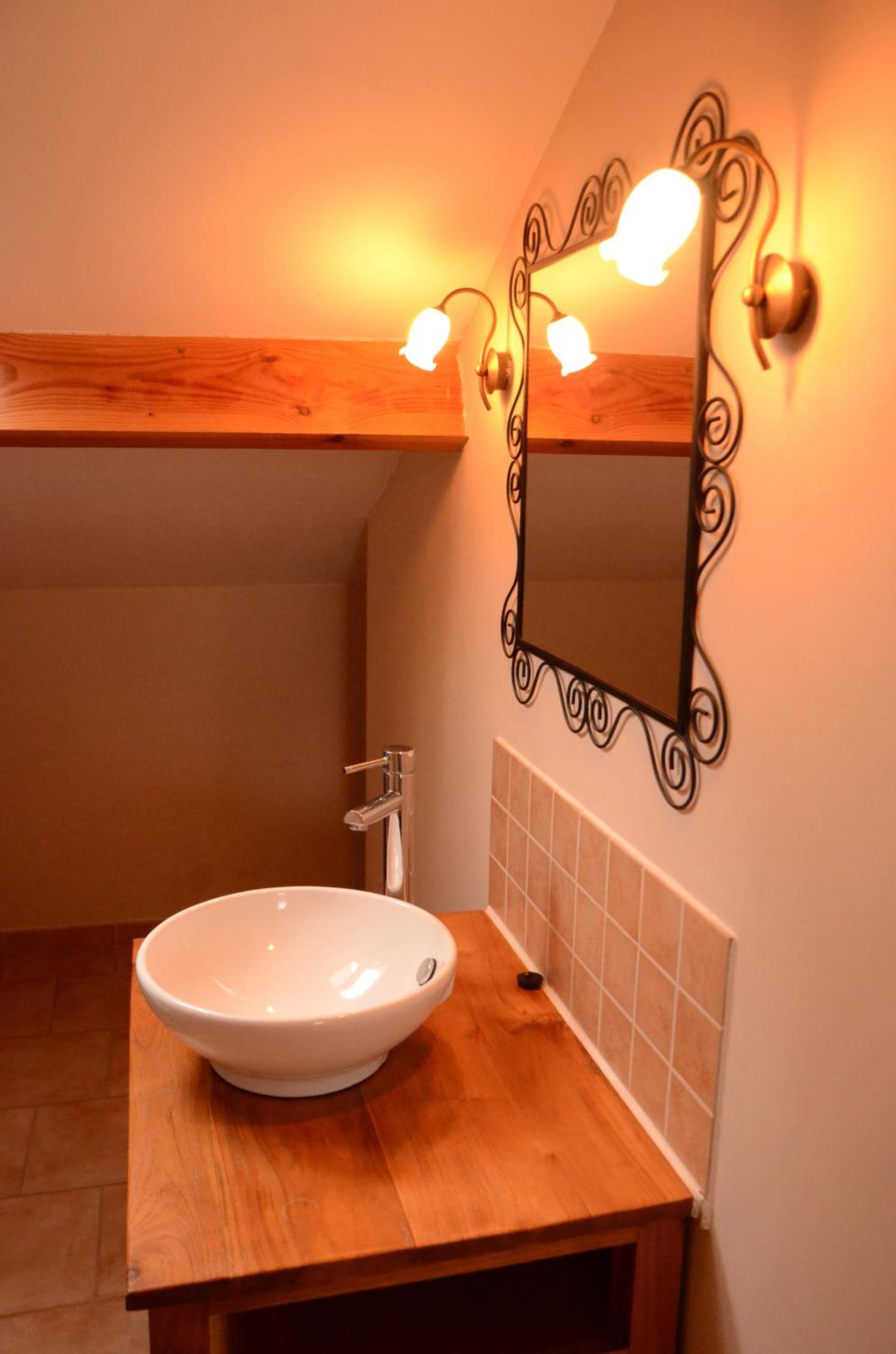 Budget Double Room photo 2