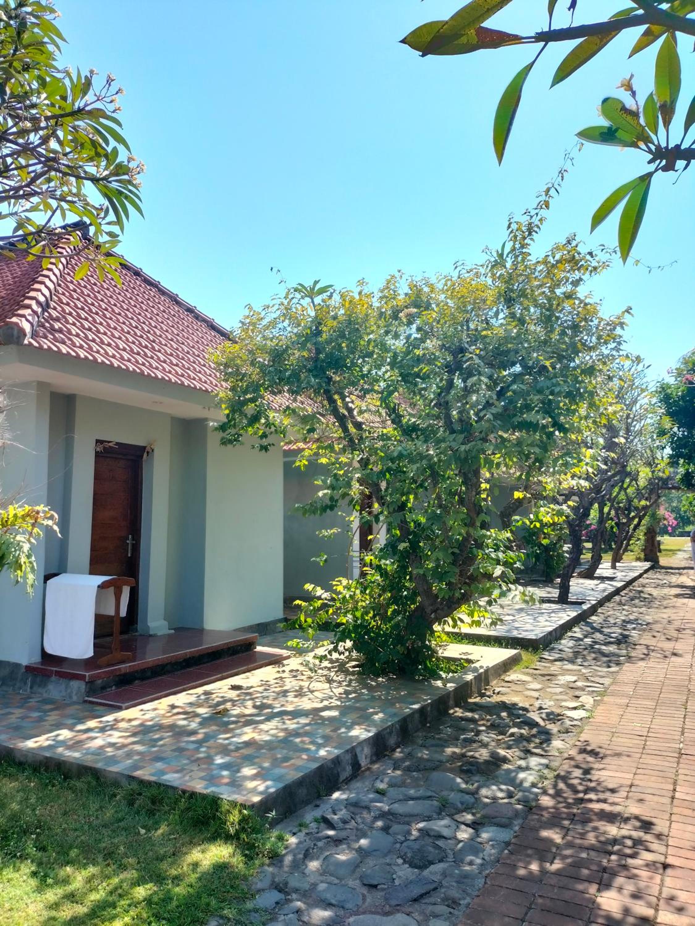 Villa with Garden View