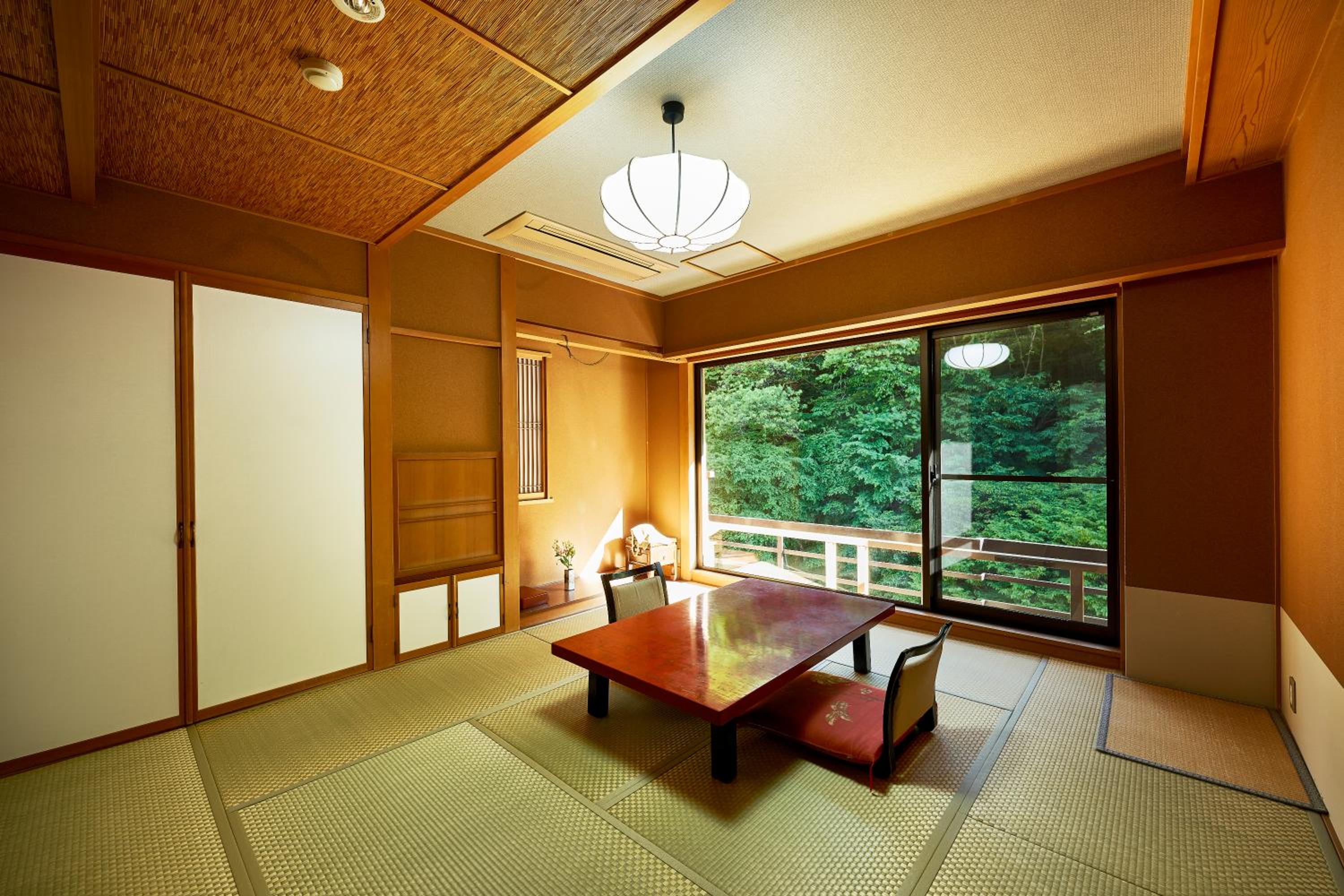 Japanese-Style Standard Room with Open-Air Bath - Photo 10