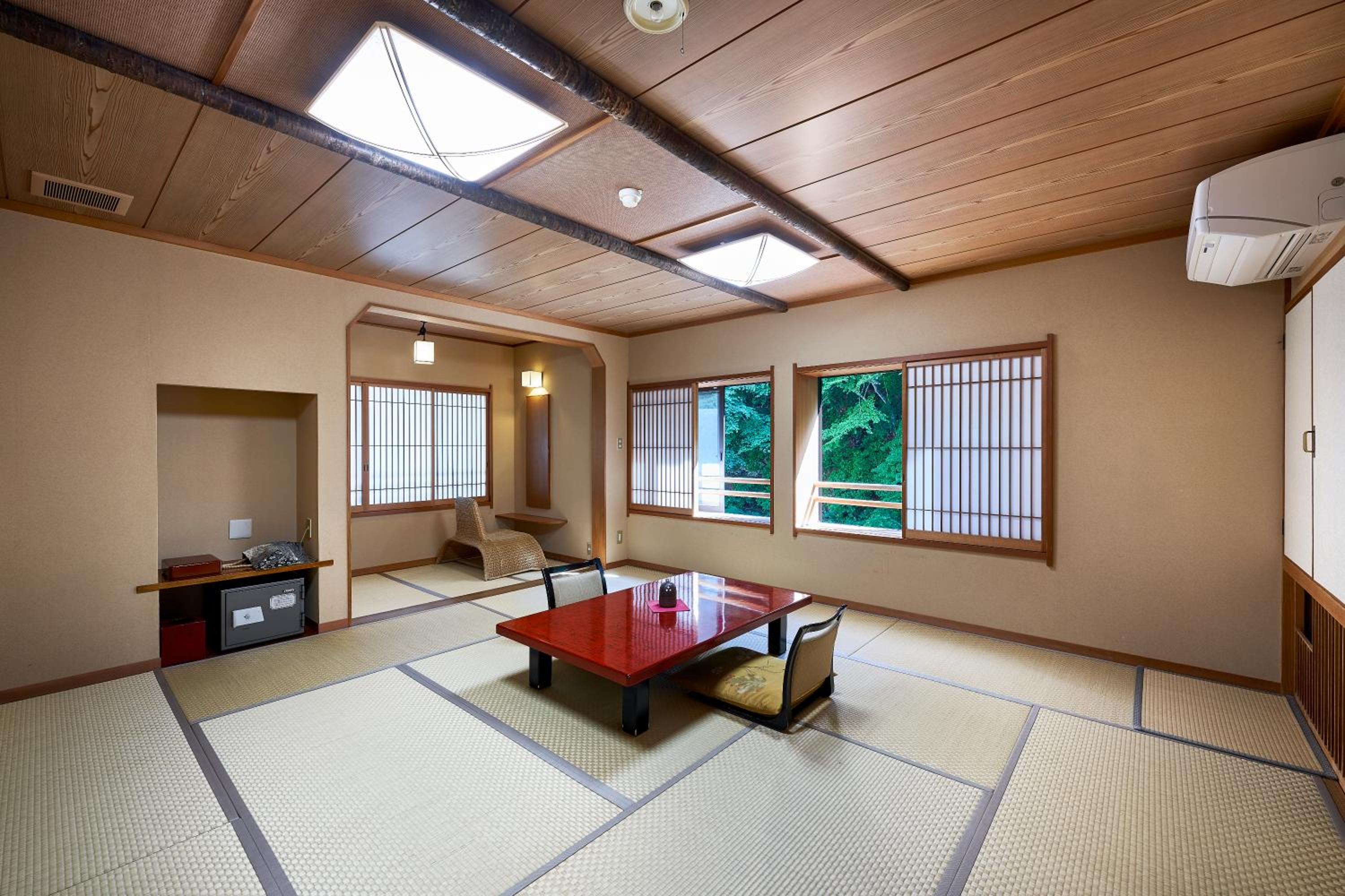 Family Suite - Photo 6