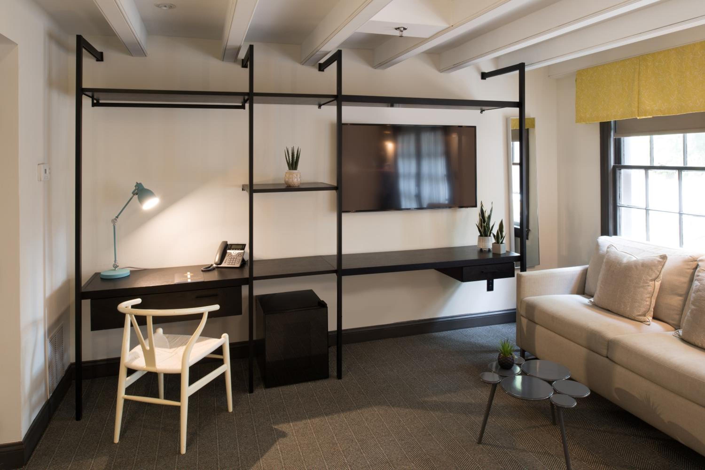 Junior Suite with Terrace thumbnail 5