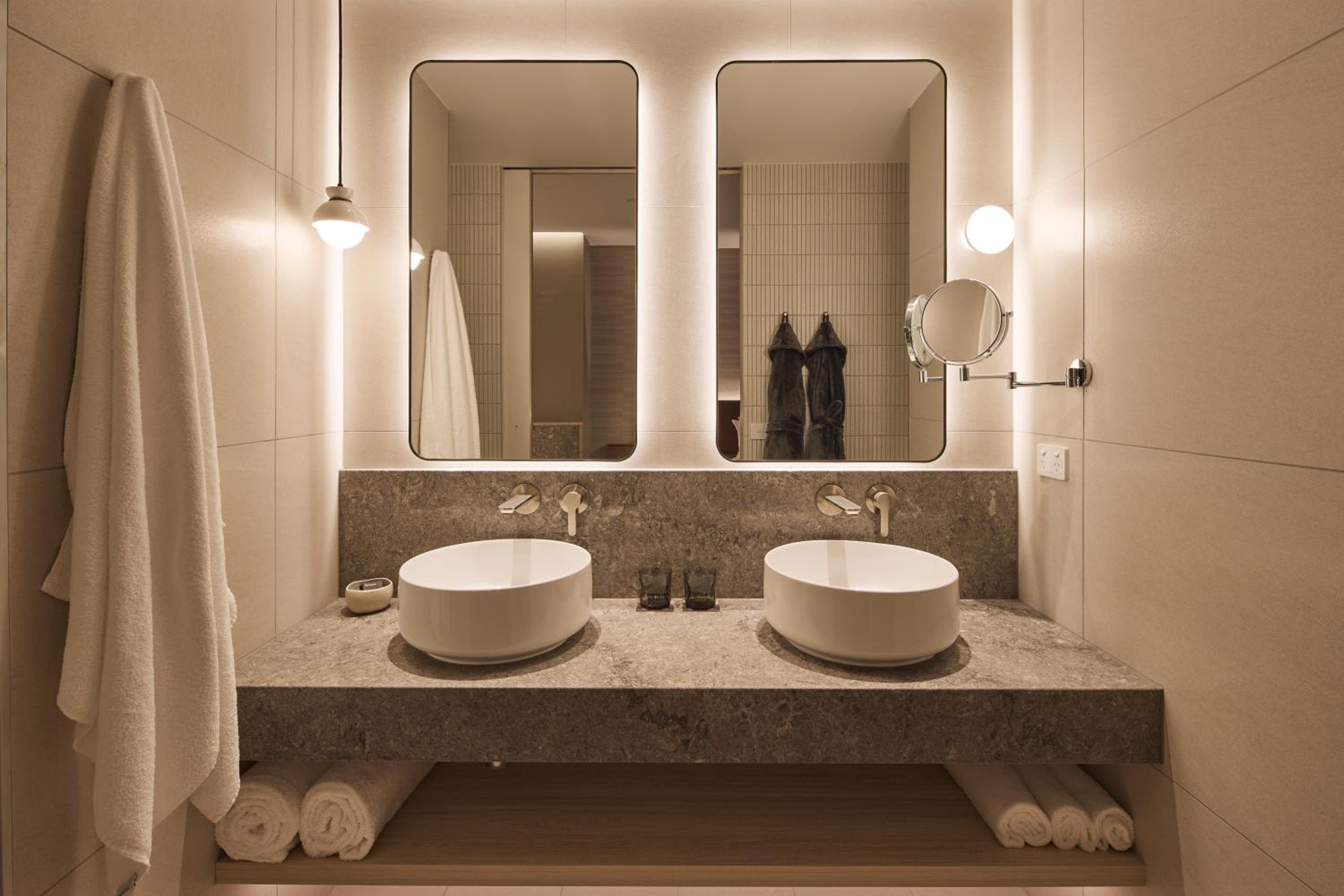 Deluxe Apartment thumbnail 5