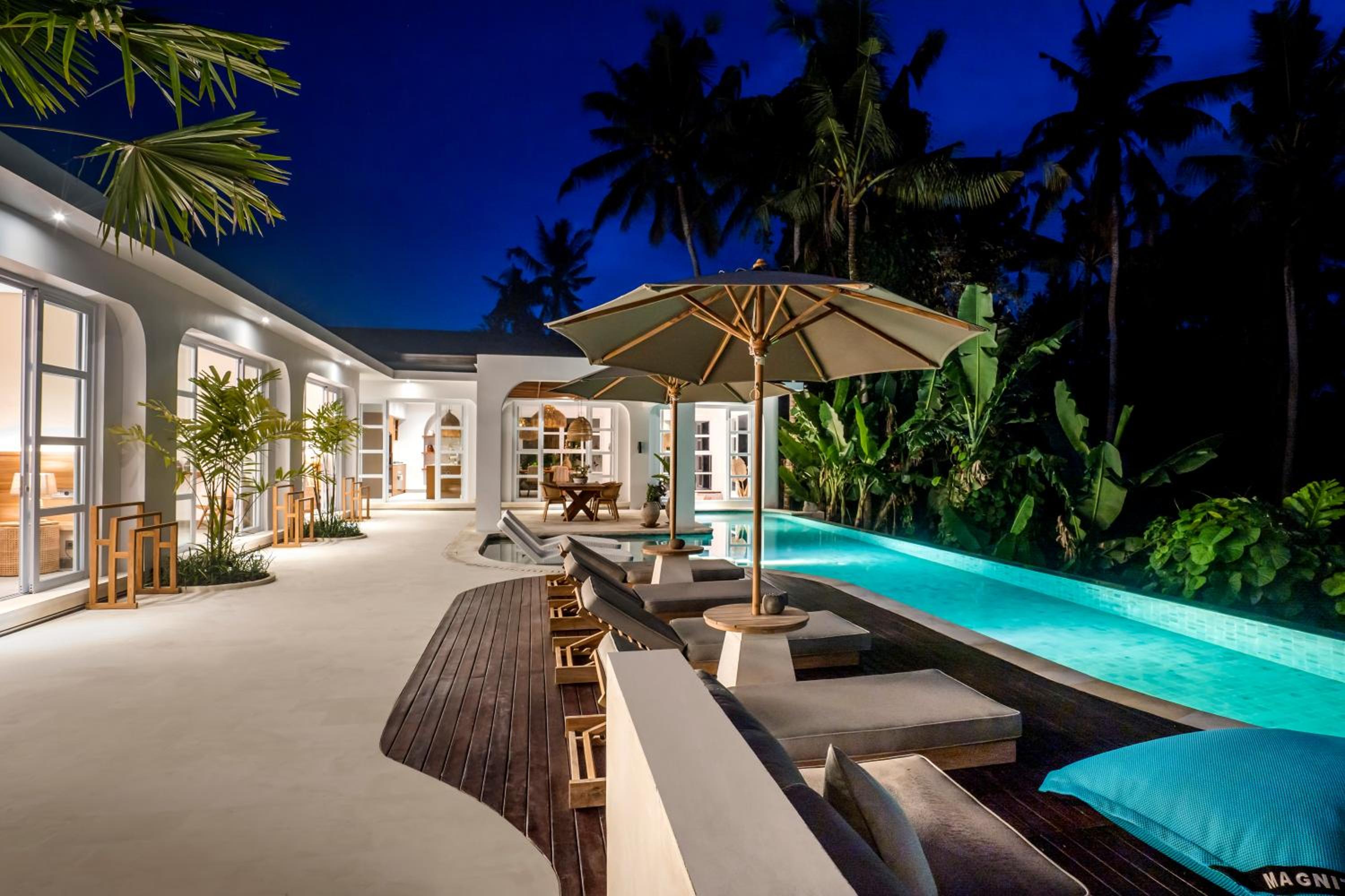 Three-Bedroom Villa - Photo 25