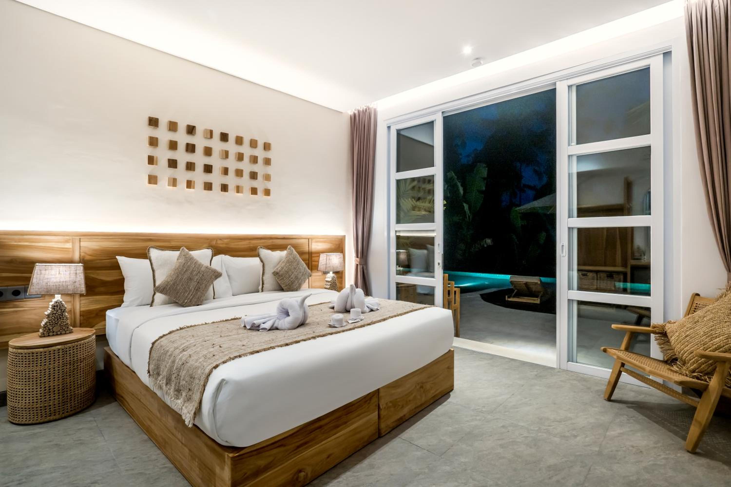 Three-Bedroom Villa - Photo 21