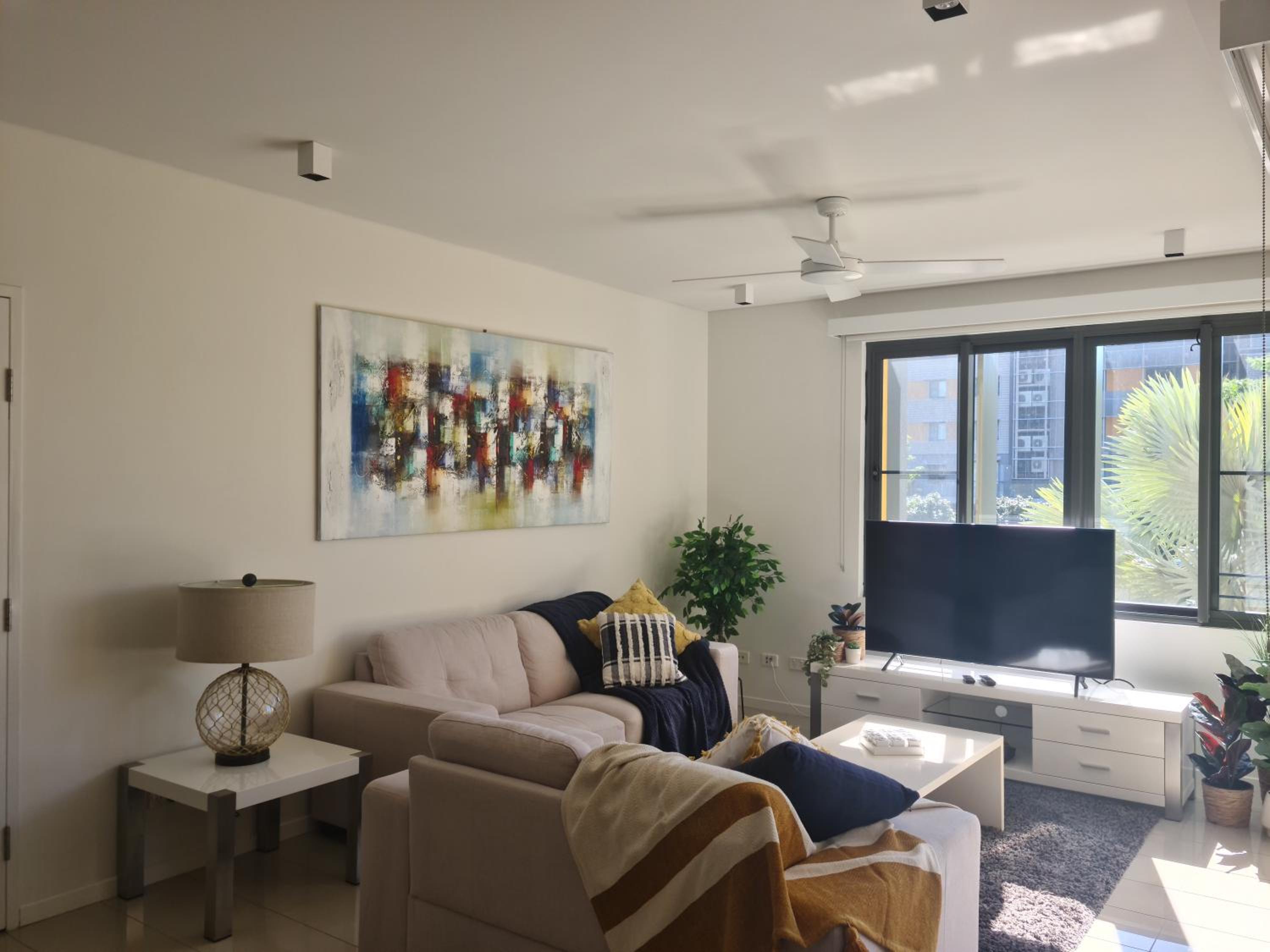 2 Bedroom Garden View Apartment - Photo 9