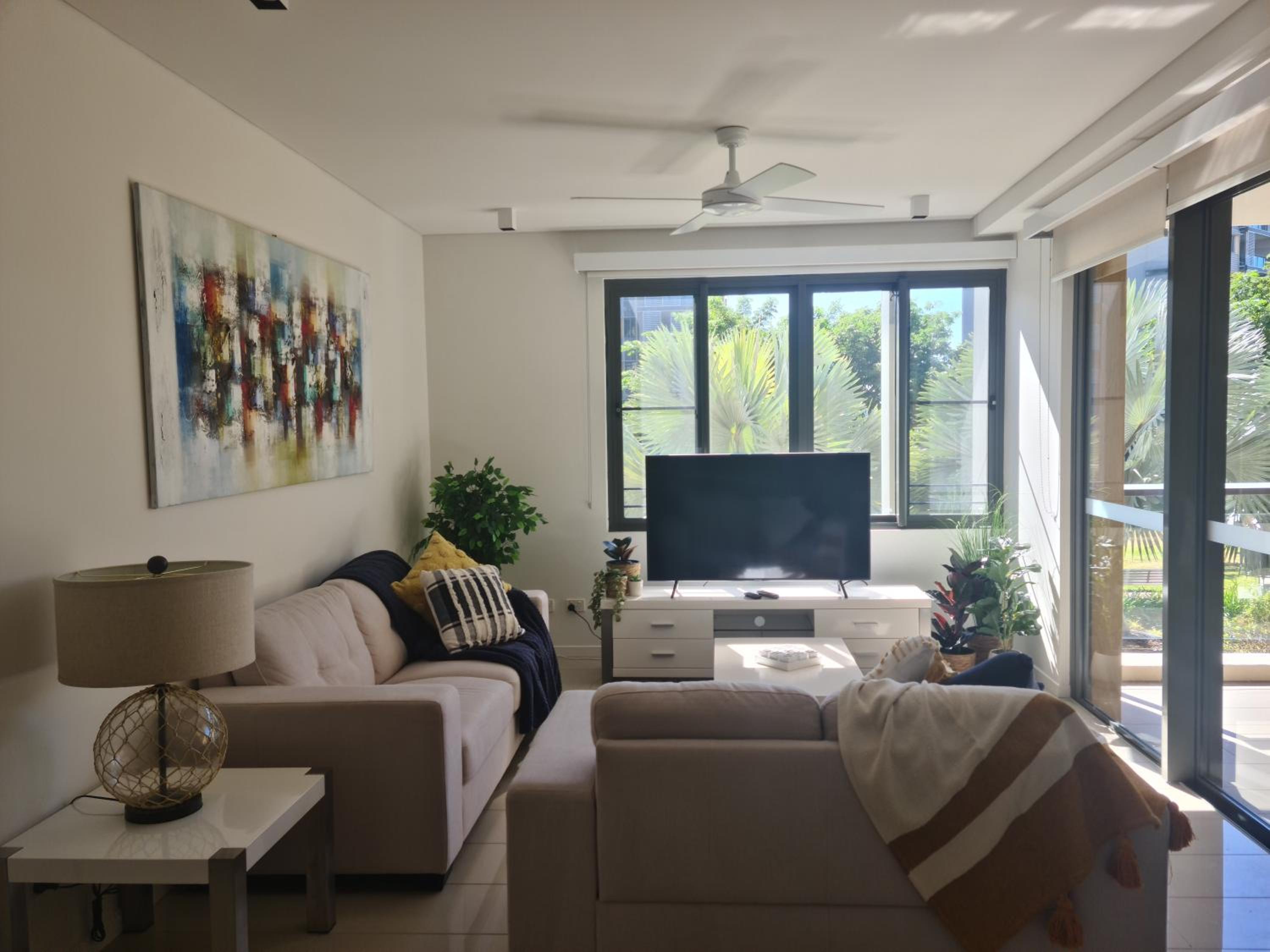 2 Bedroom Garden View Apartment - Photo 11