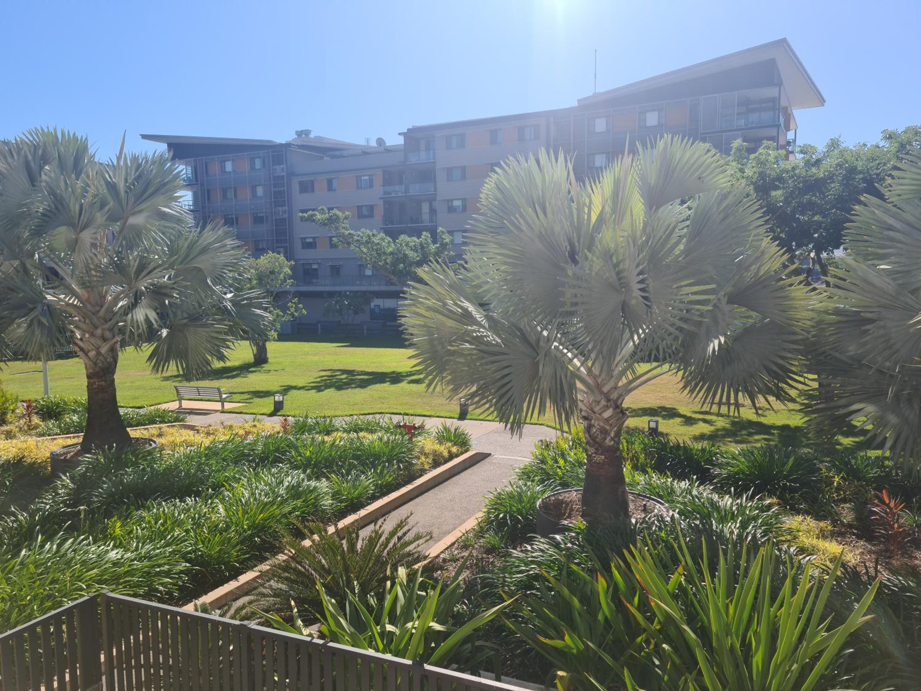2 Bedroom Garden View Apartment - Photo 7