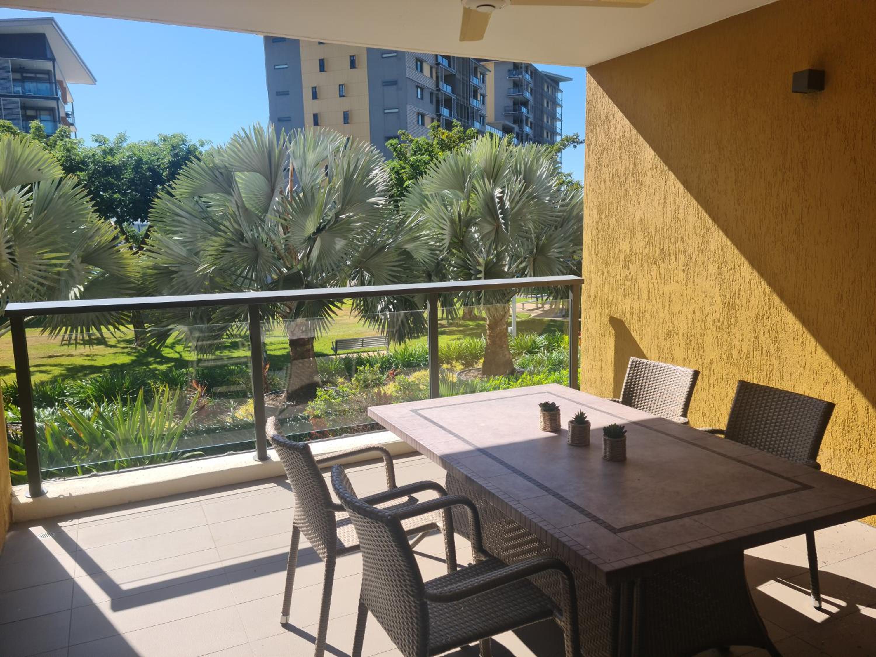 2 Bedroom Garden View Apartment - Photo 12