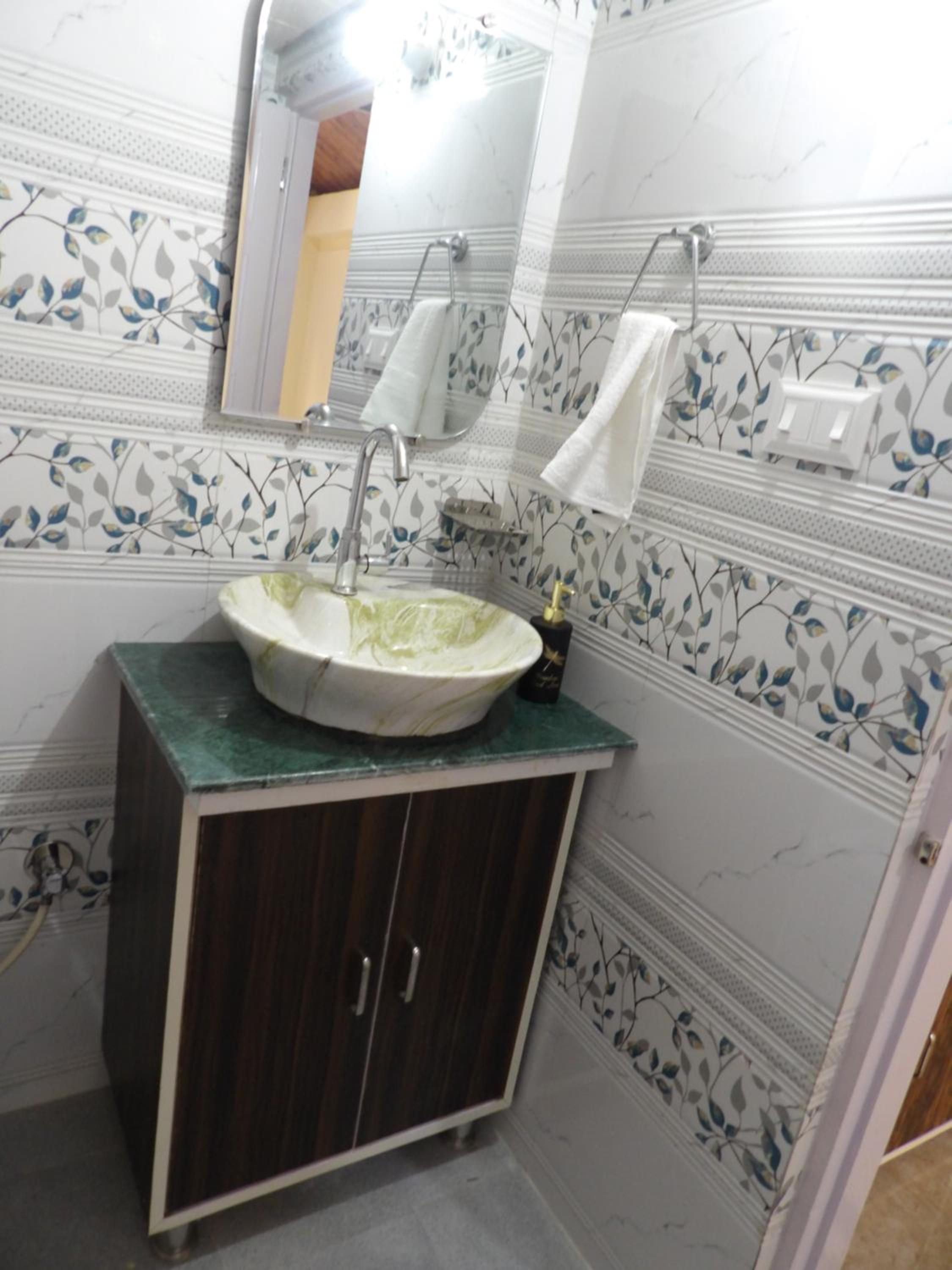 Family Room With Bathroom photo 3