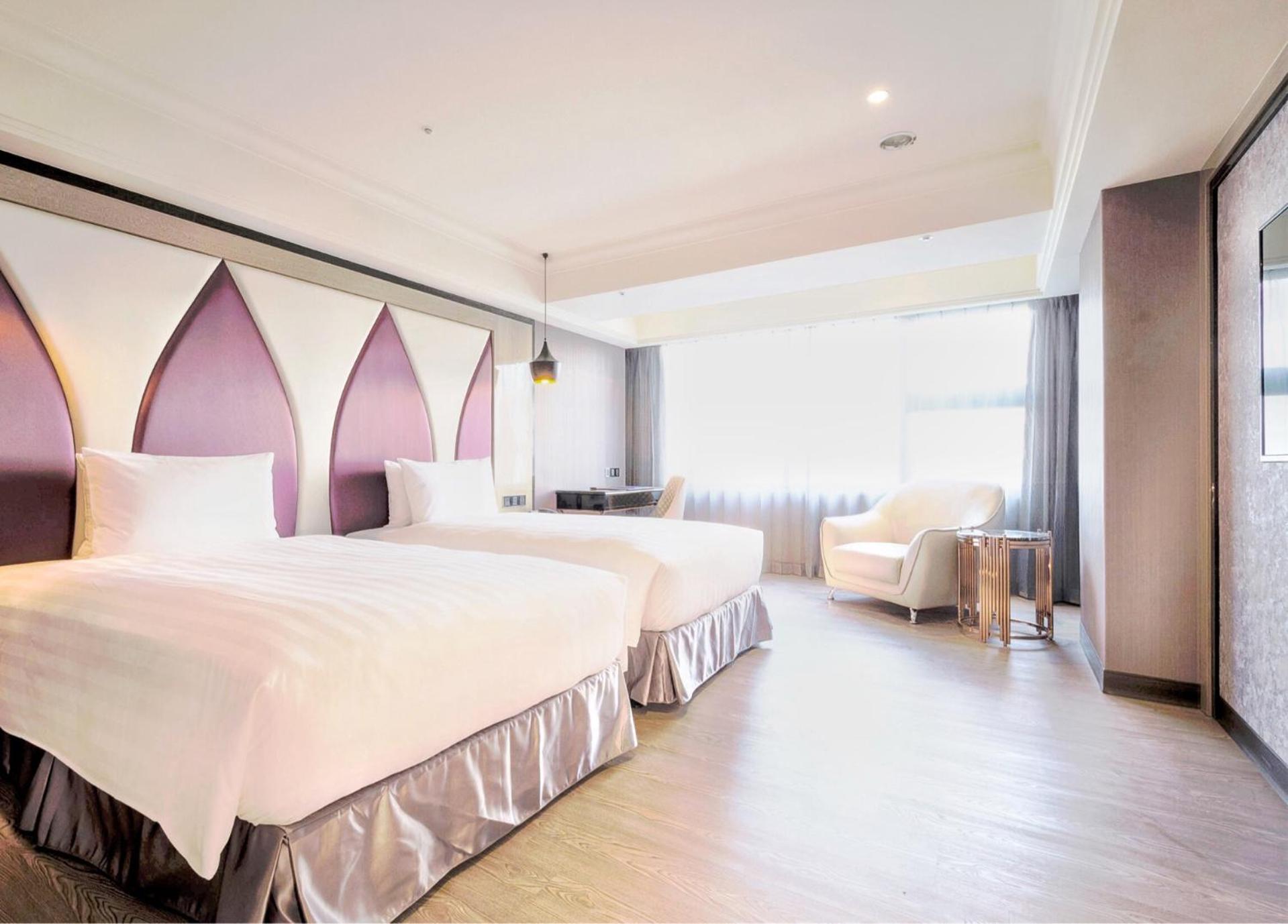 Classic Twin Room