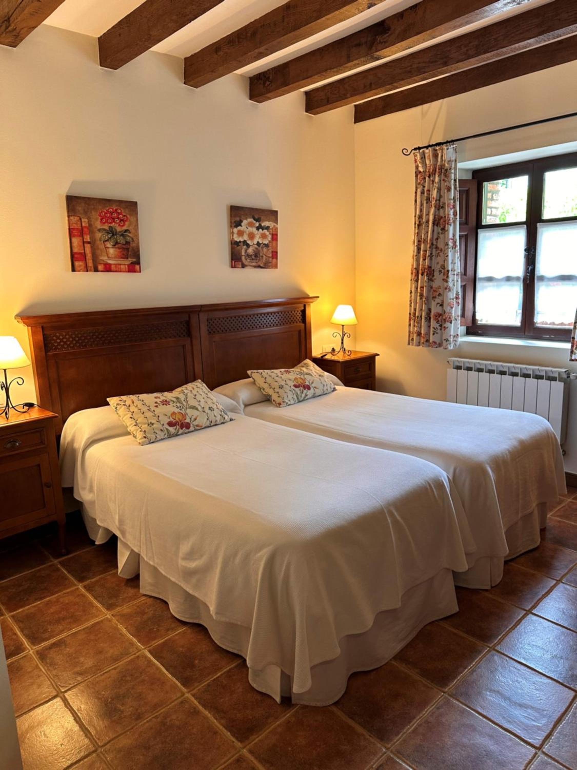 Double or Twin Room photo 2