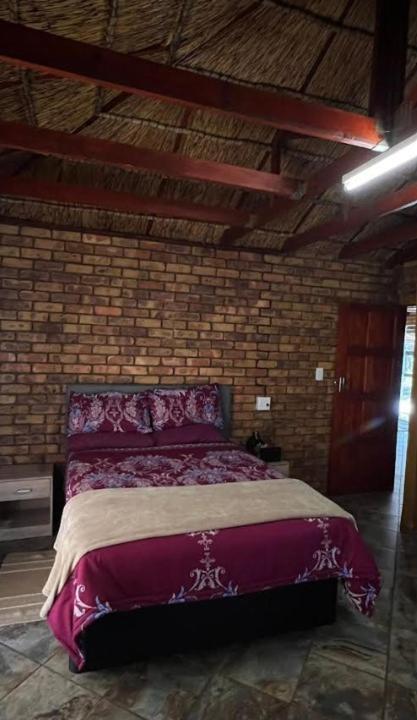 Three-Bedroom House - Photo 1