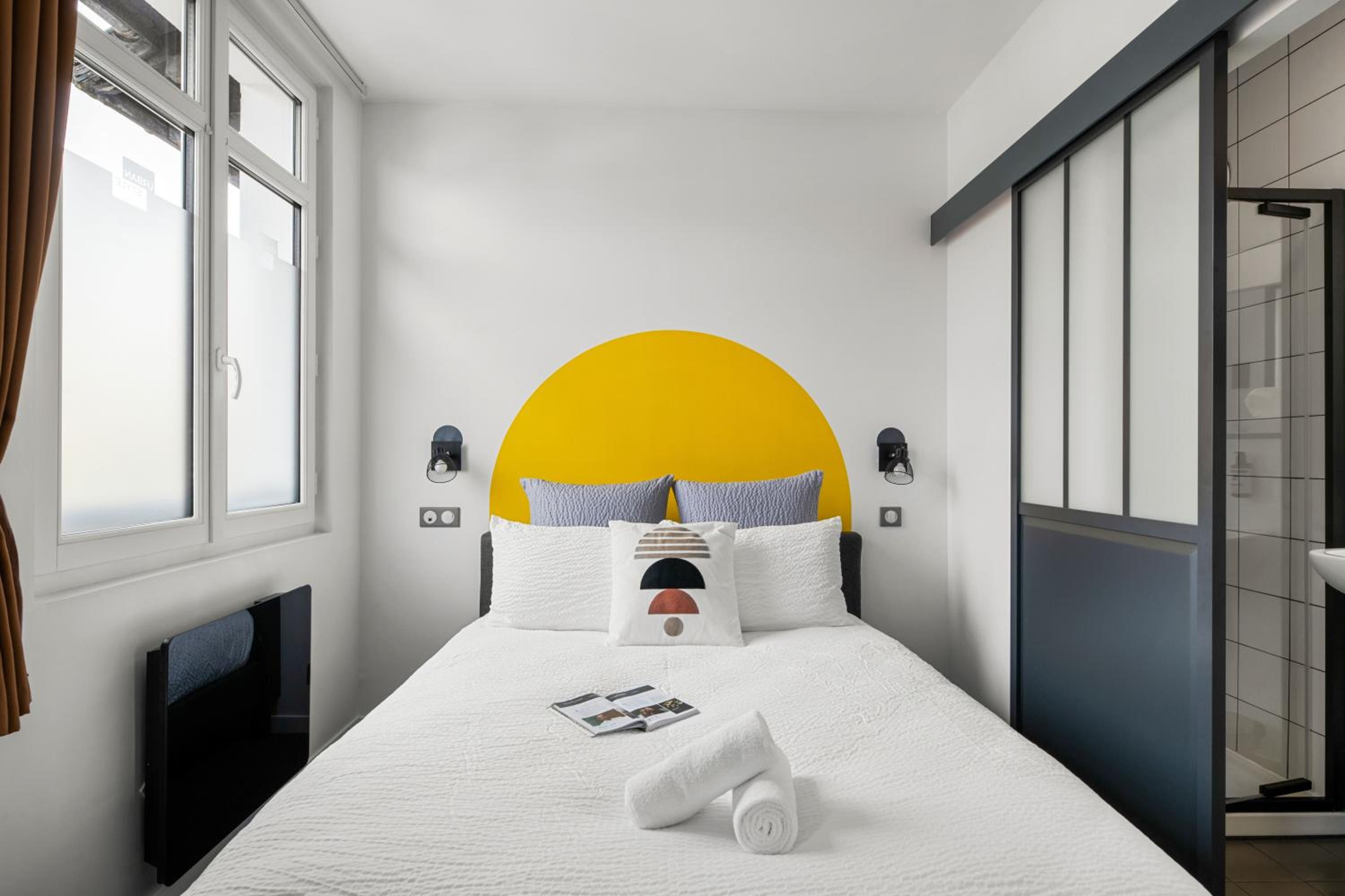 Double Room - Photo 14