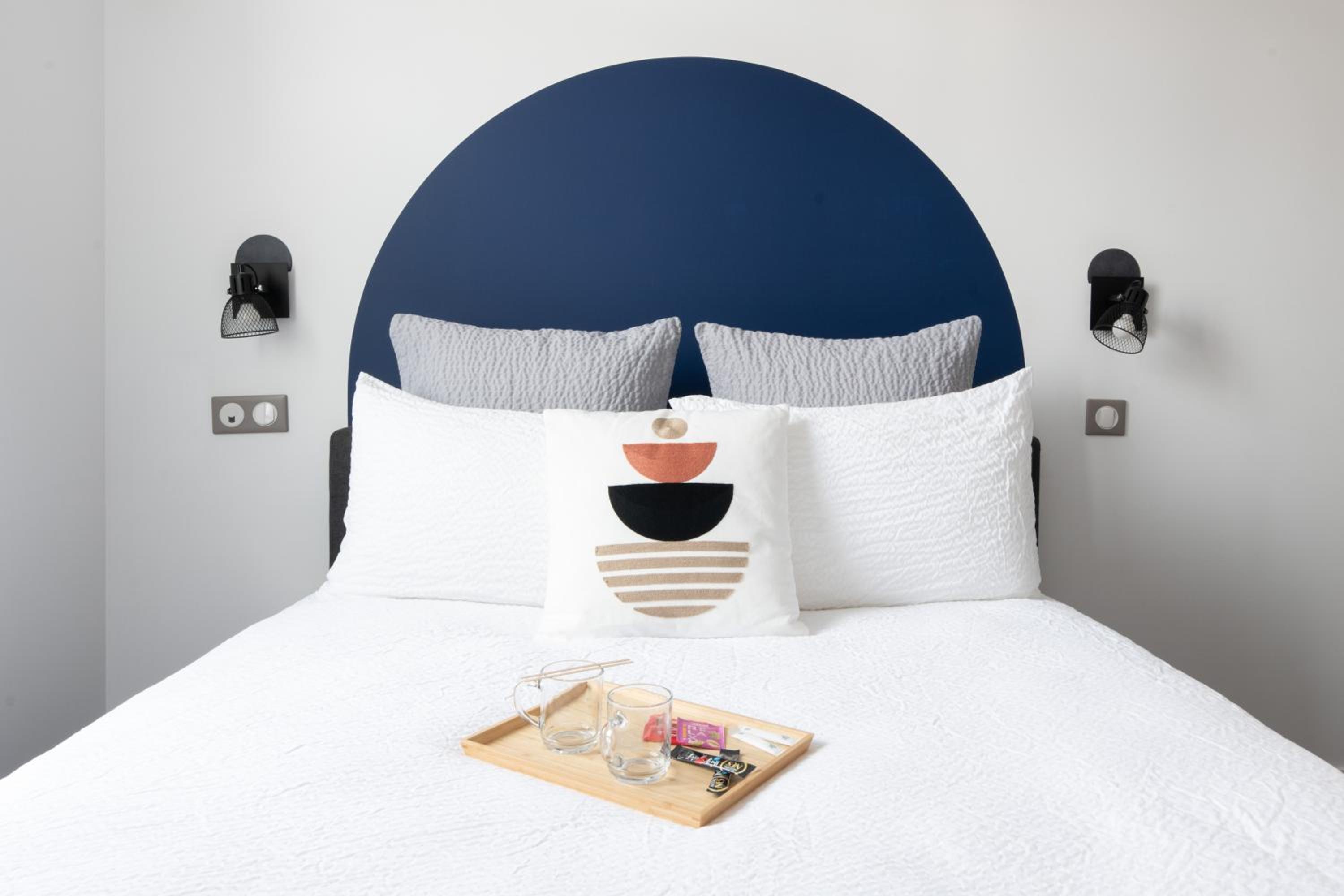Double Room - Photo 7