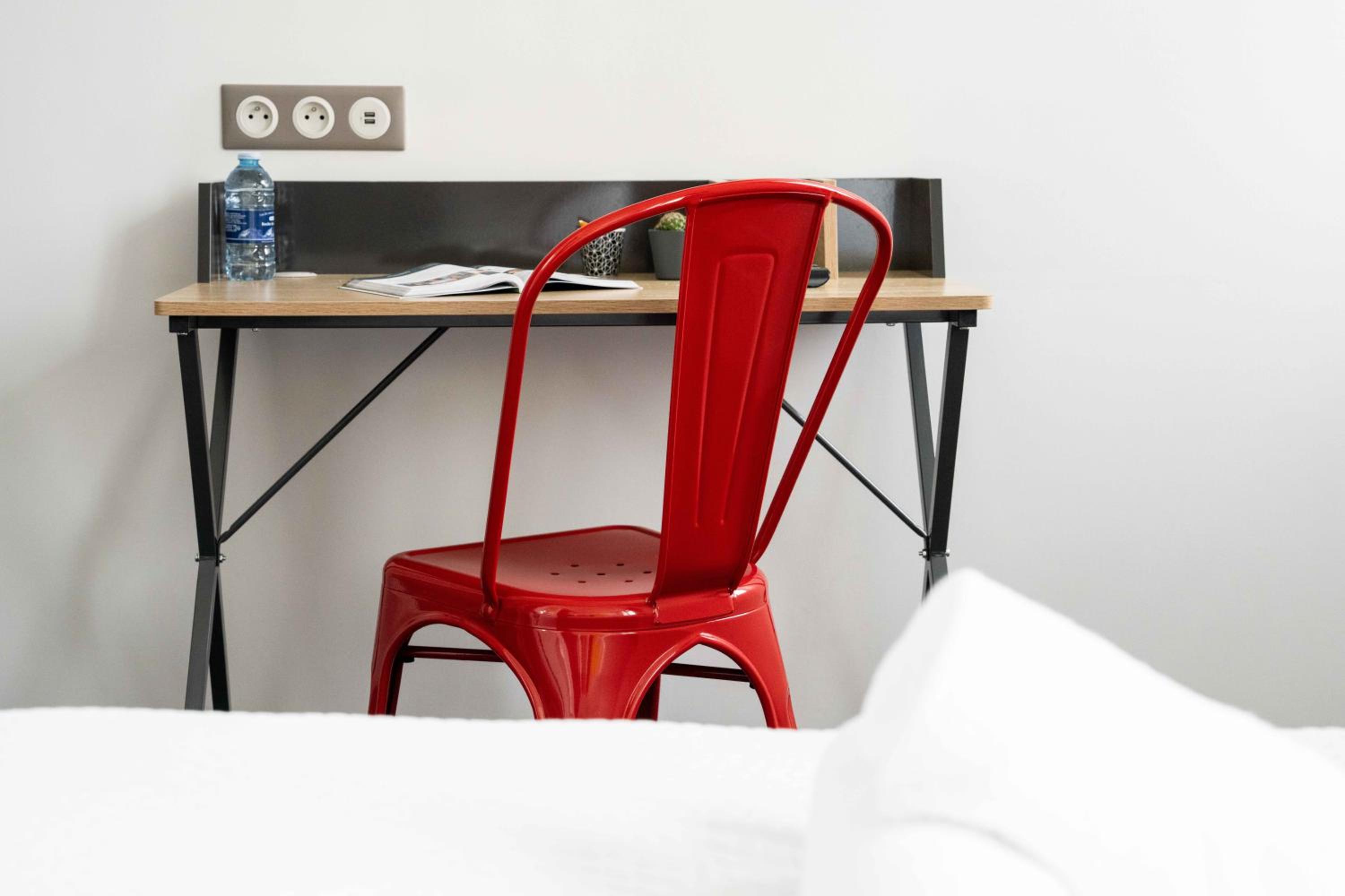 Double Room - Photo 28