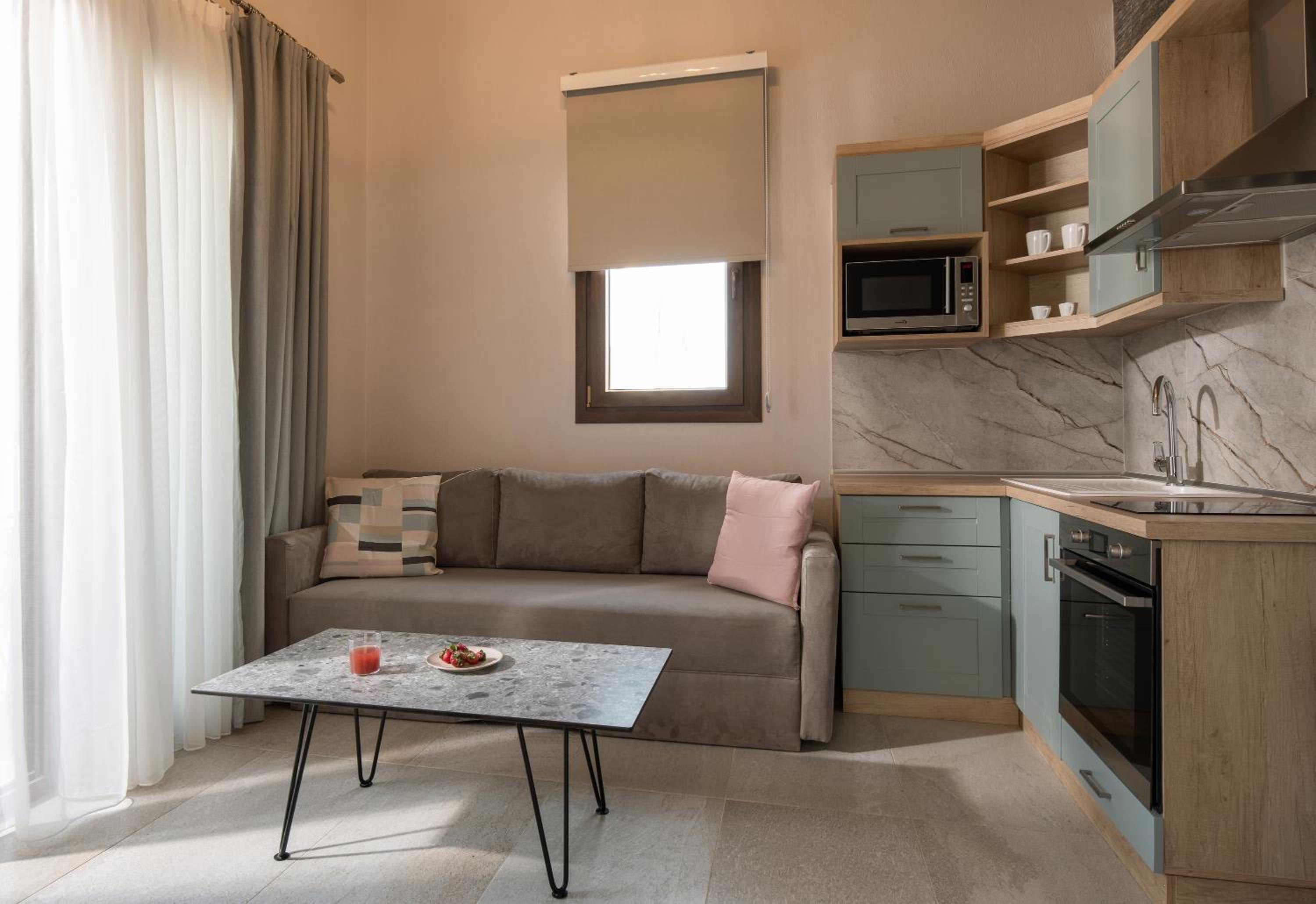 Two-Bedroom Suite - Photo 3