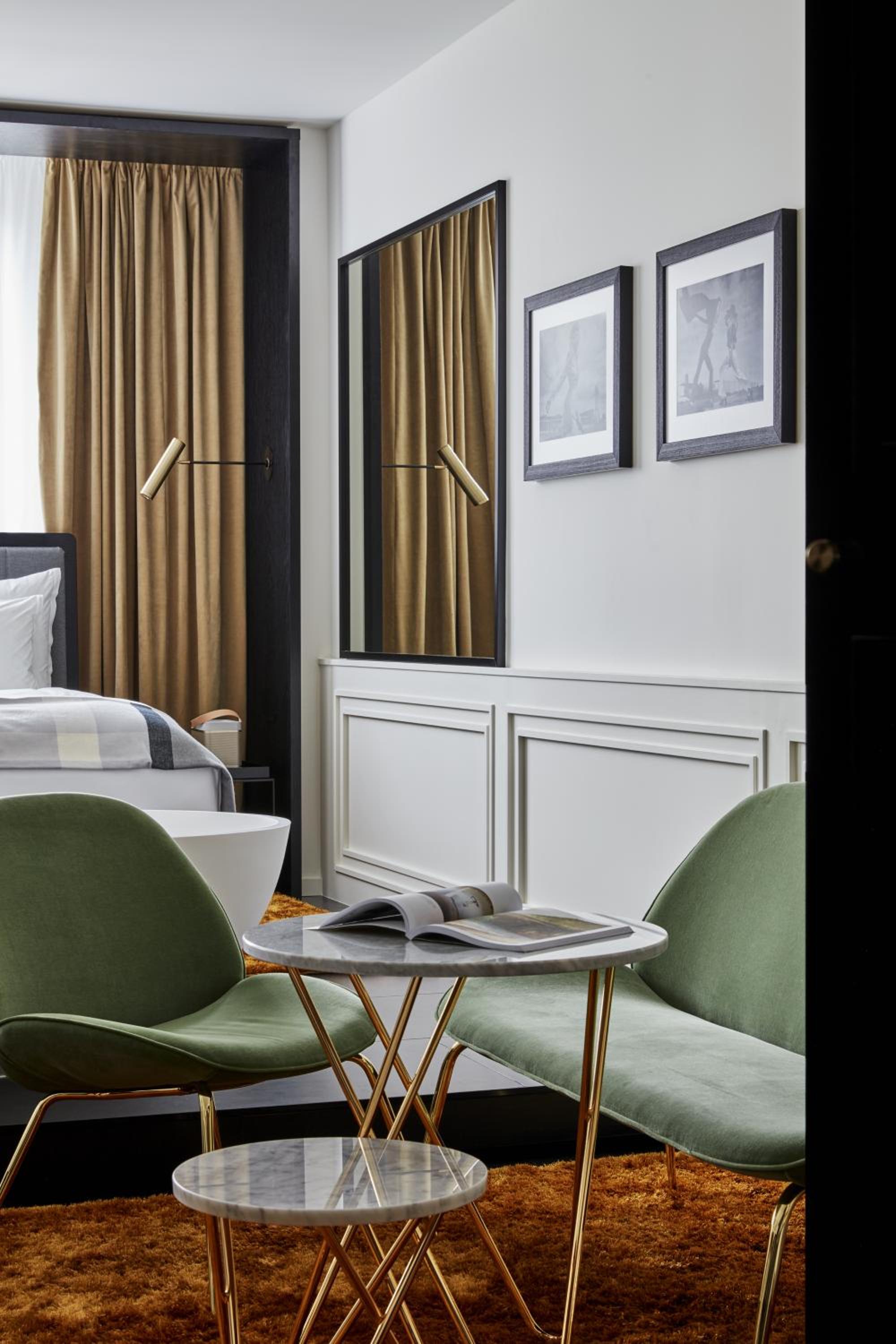 Junior King Suite - Photo 2